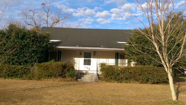 Photo 1 of 1 — 1248 Tee Vee Road, Elloree, SC 29047