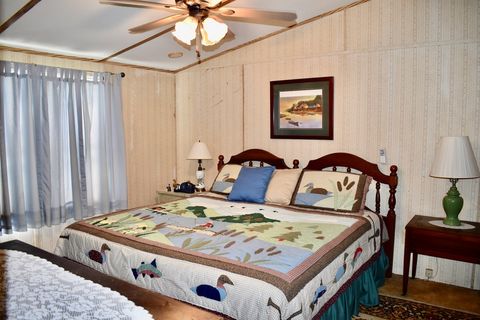 Mobile Home in Summerton SC 1303 Blackberry Bush Rd 47.jpg