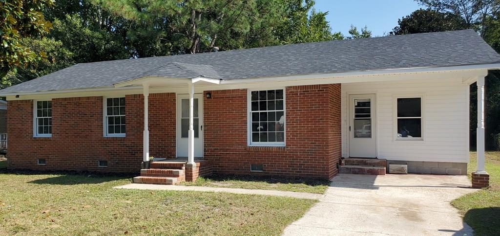 Photo 1 of 27 — 1029 California Boulevard, Sumter, SC 29153