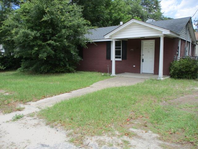 Photo 1 of 22 — 131 S Guignard Drive, Sumter, SC 29150