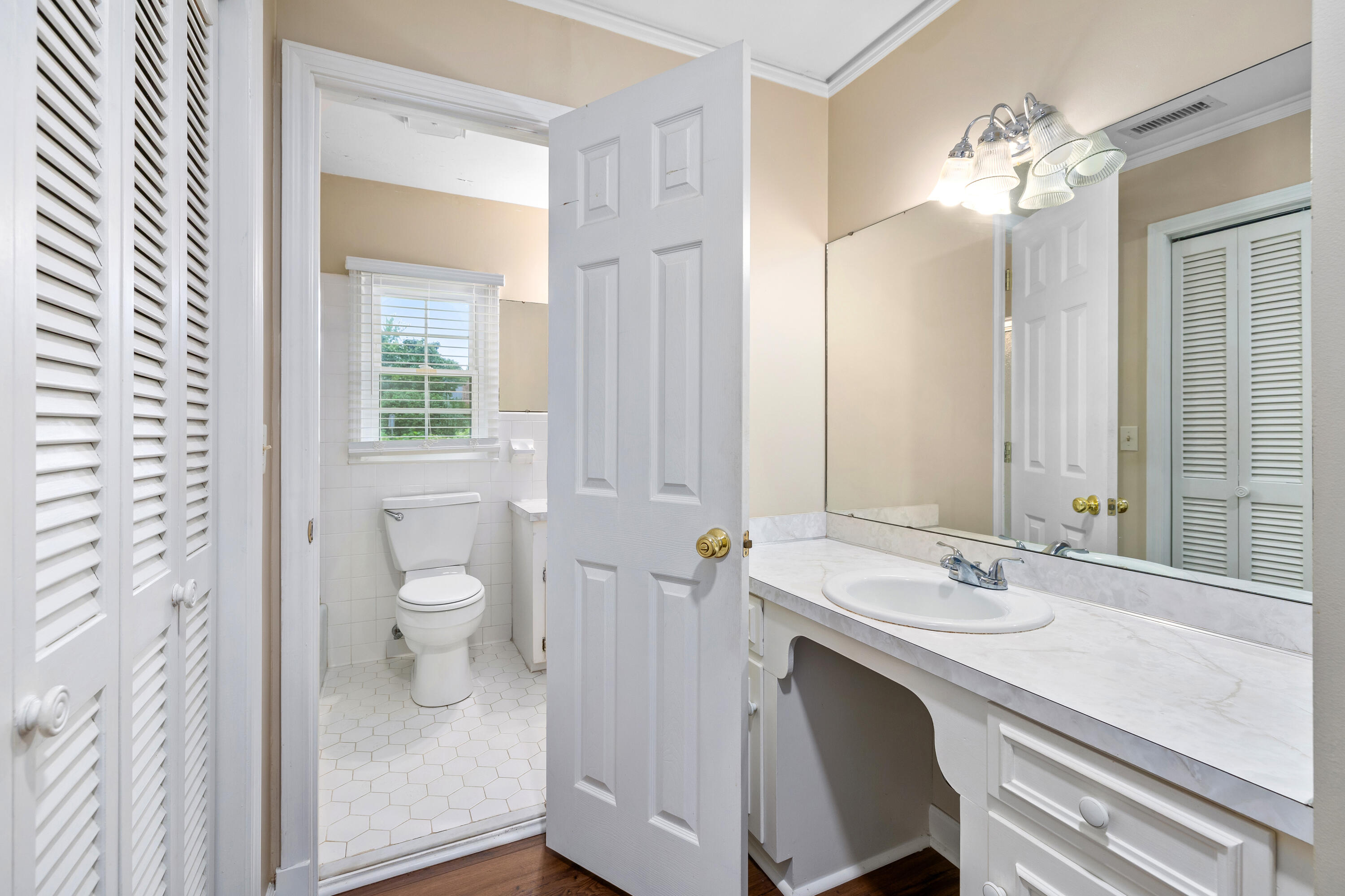 Sumter, South Carolina 29150, United States, 4 Bedrooms Bedrooms, ,3 BathroomsBathrooms,Residential,Pending,189926