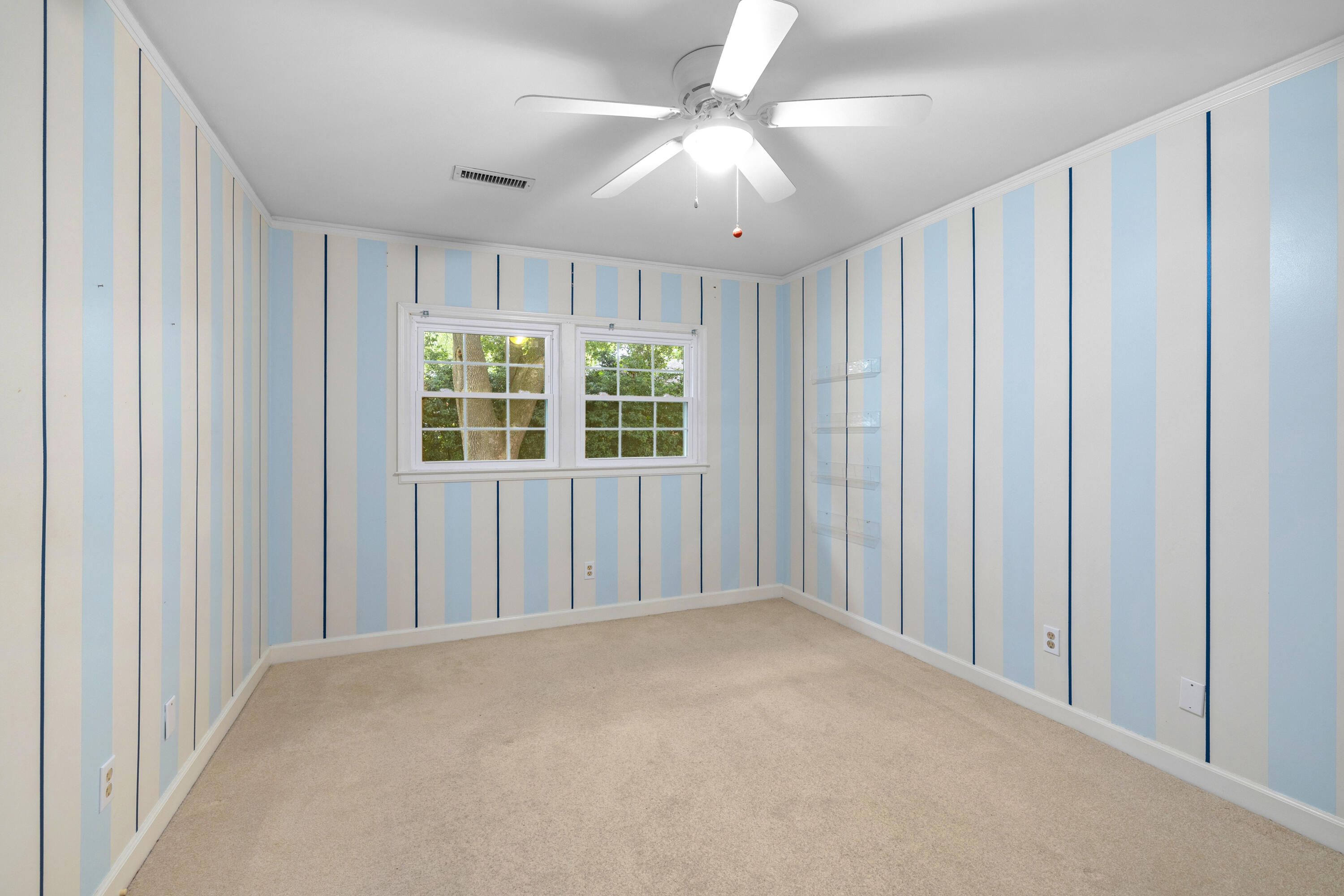 Sumter, South Carolina 29150, United States, 4 Bedrooms Bedrooms, ,3 BathroomsBathrooms,Residential,Pending,189926