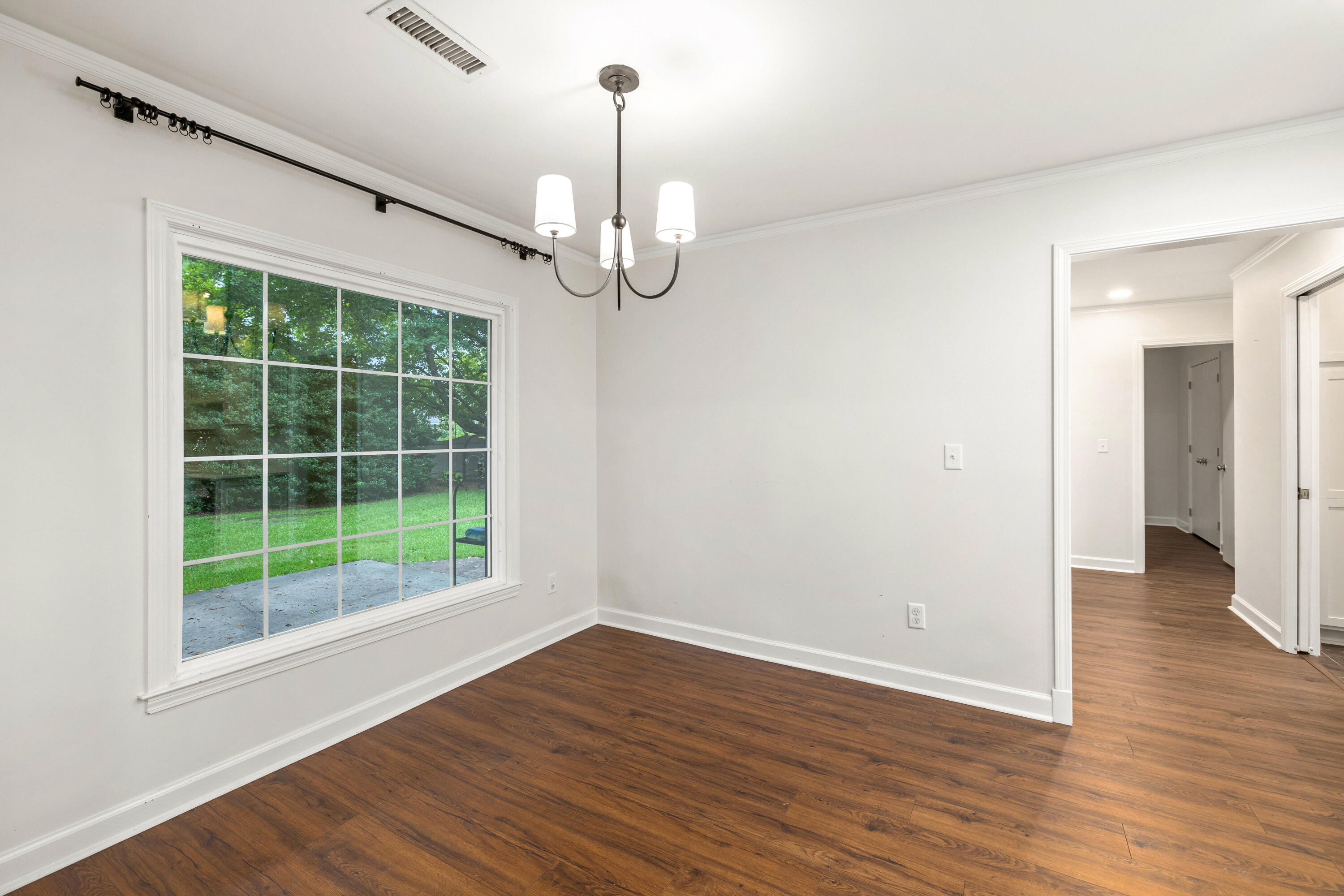 Sumter, South Carolina 29150, United States, 4 Bedrooms Bedrooms, ,3 BathroomsBathrooms,Residential,Pending,189926