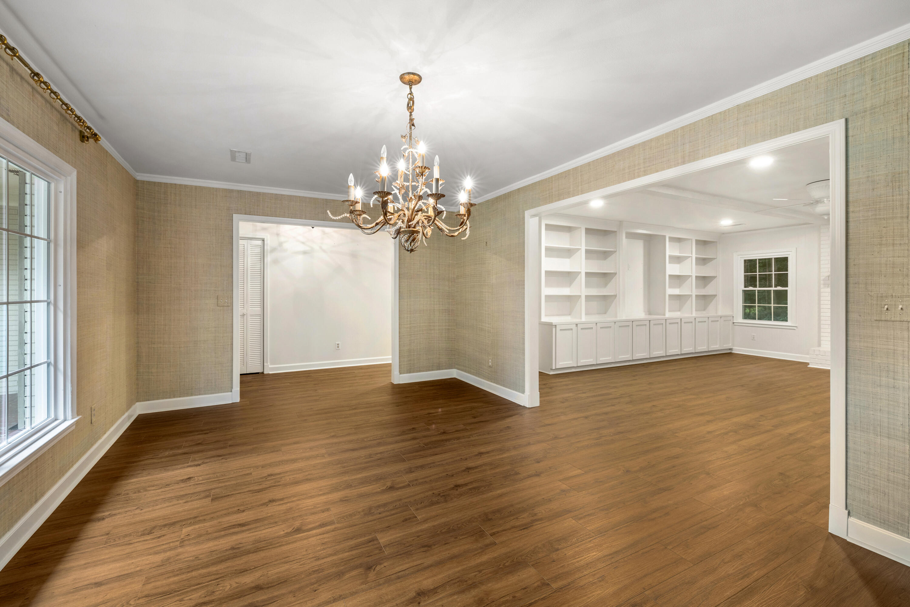 Sumter, South Carolina 29150, United States, 4 Bedrooms Bedrooms, ,3 BathroomsBathrooms,Residential,Pending,189926