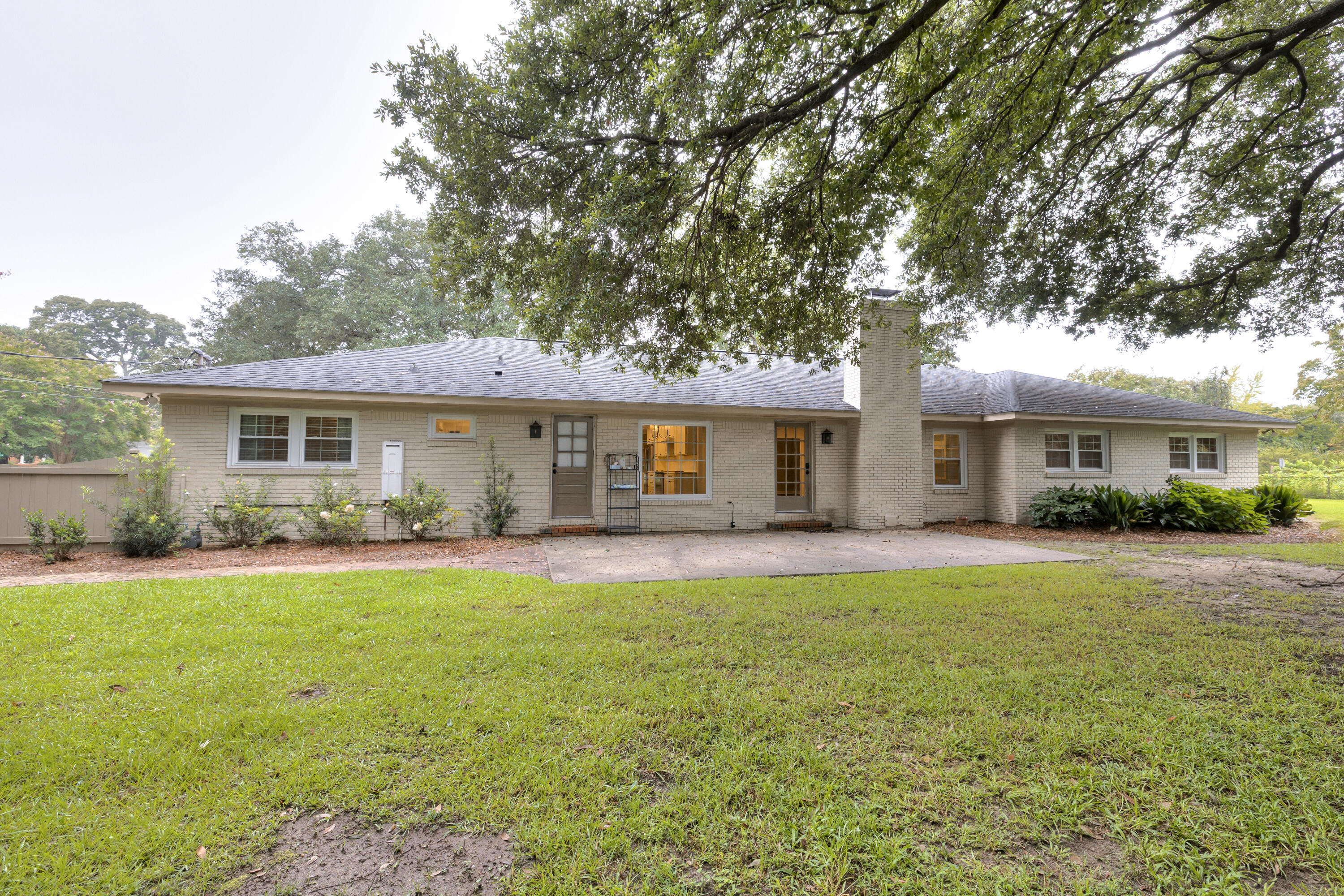 Sumter, South Carolina 29150, United States, 4 Bedrooms Bedrooms, ,3 BathroomsBathrooms,Residential,Pending,189926