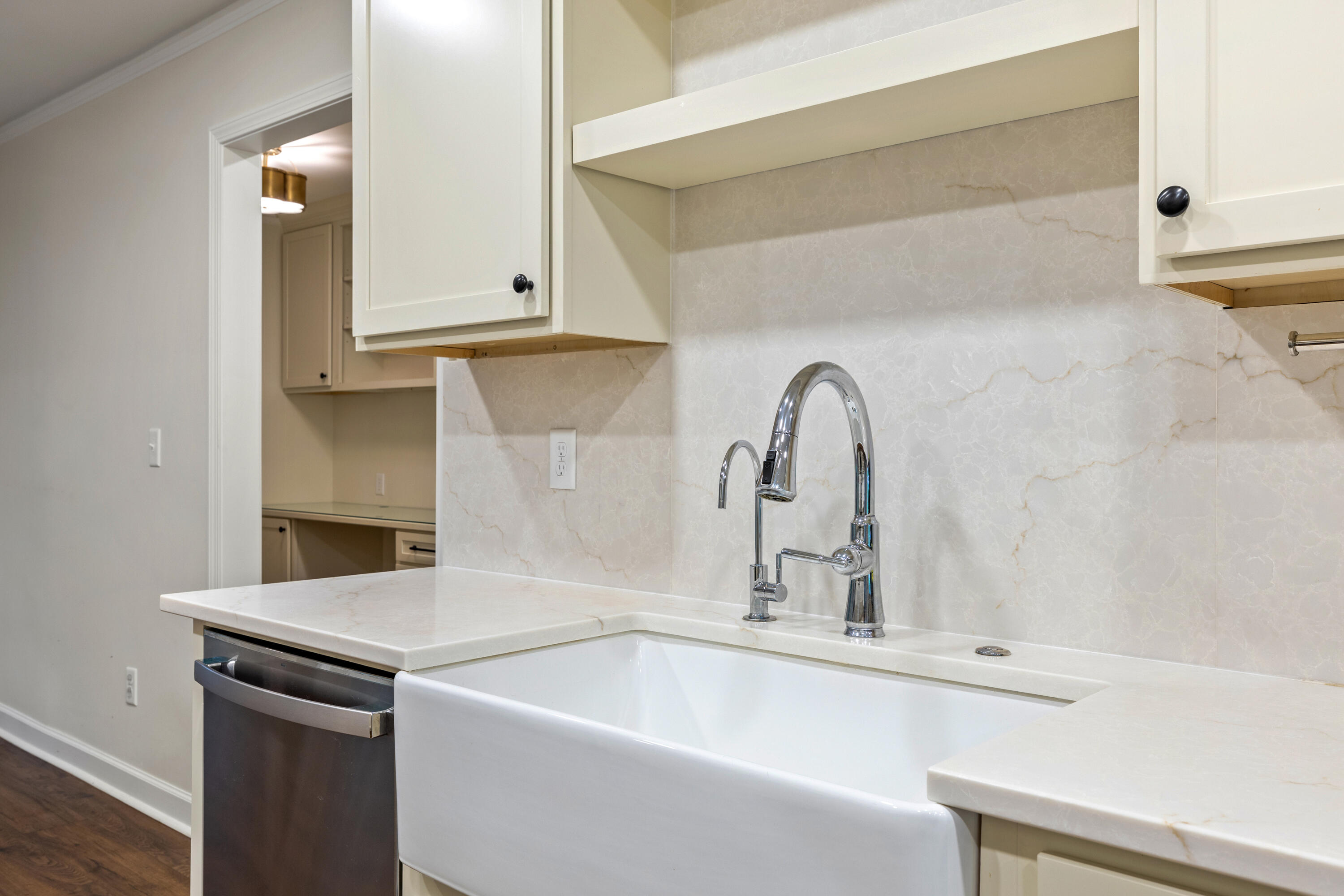 Sumter, South Carolina 29150, United States, 4 Bedrooms Bedrooms, ,3 BathroomsBathrooms,Residential,Pending,189926