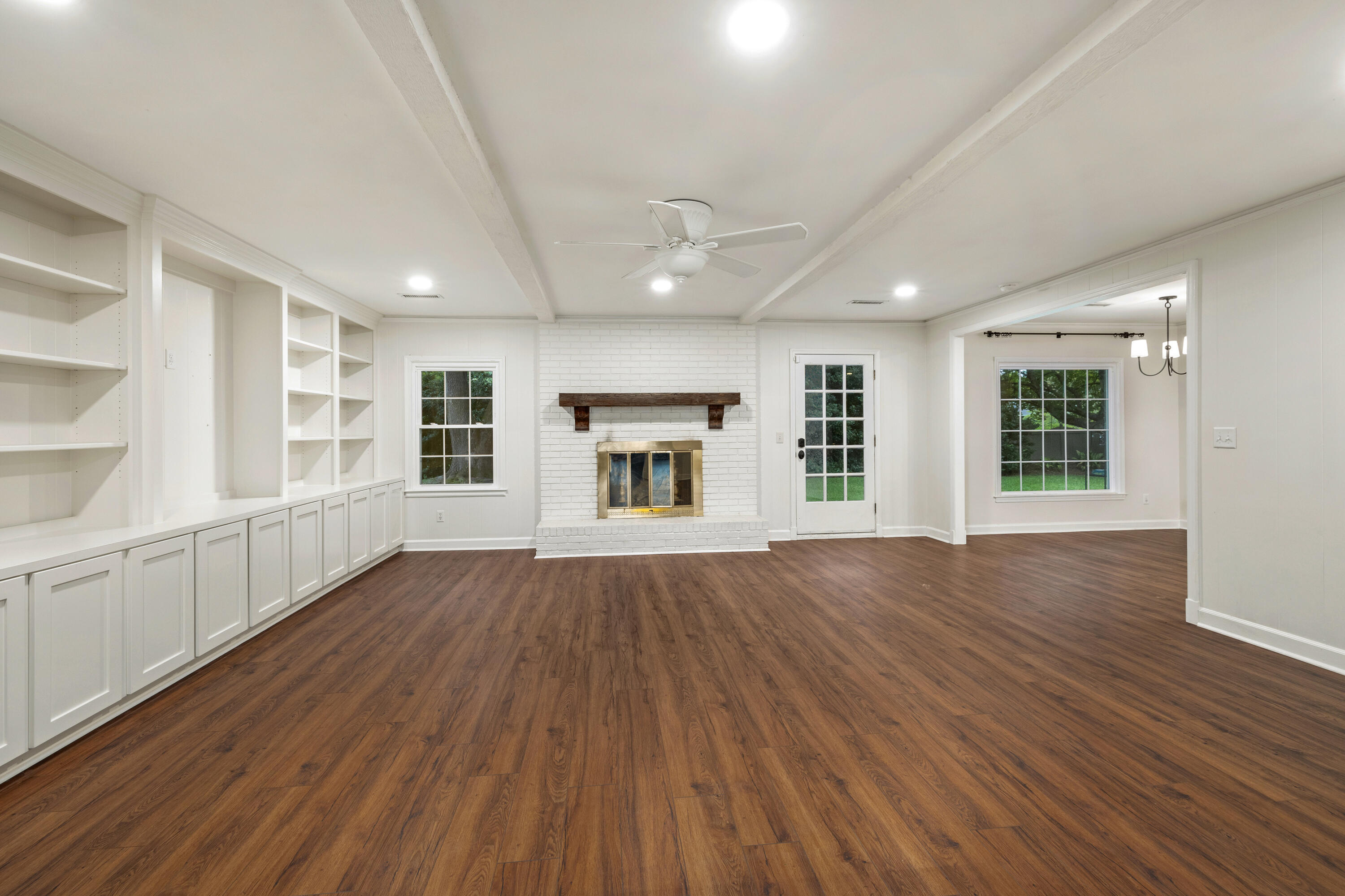 Sumter, South Carolina 29150, United States, 4 Bedrooms Bedrooms, ,3 BathroomsBathrooms,Residential,Pending,189926