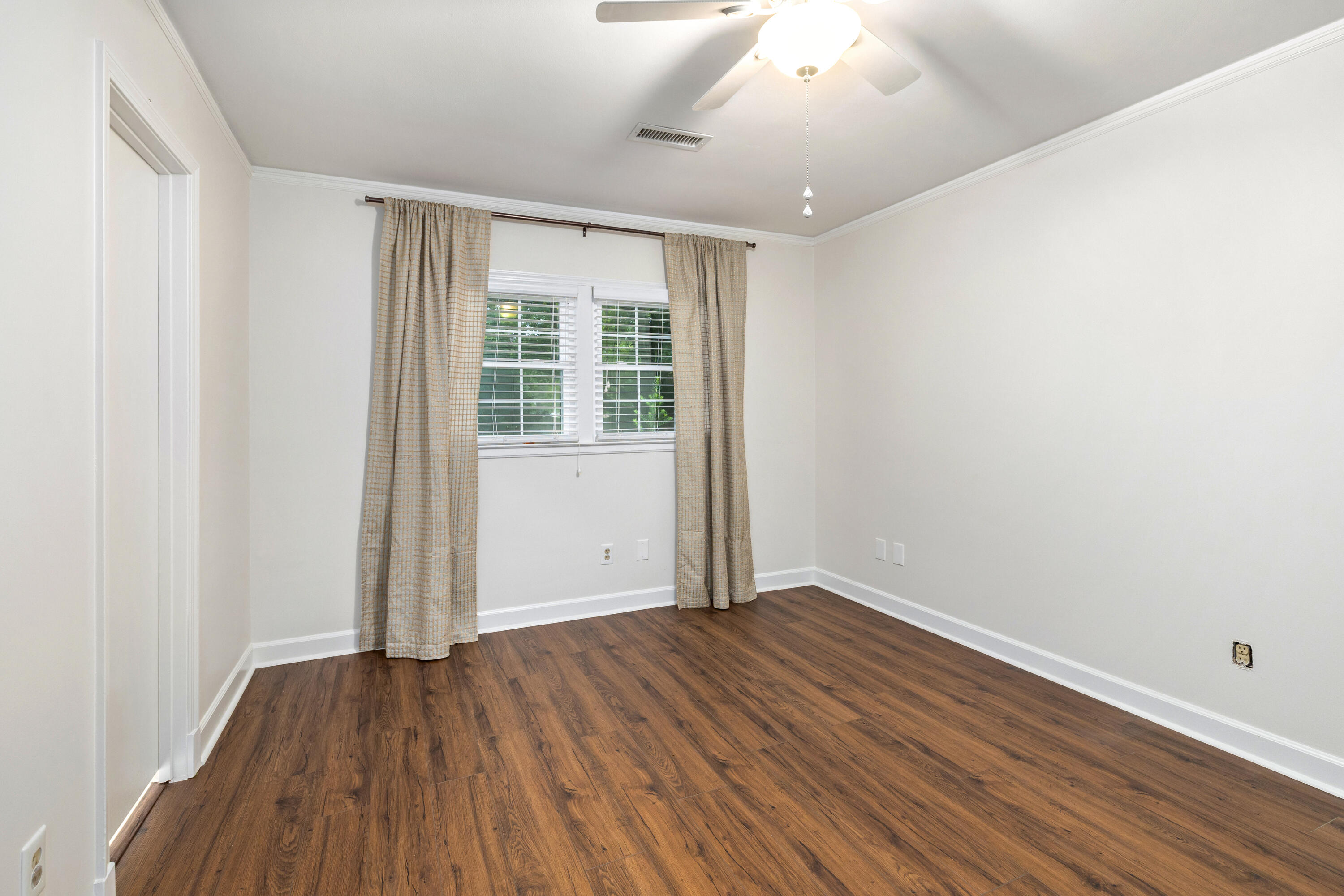 Sumter, South Carolina 29150, United States, 4 Bedrooms Bedrooms, ,3 BathroomsBathrooms,Residential,Pending,189926