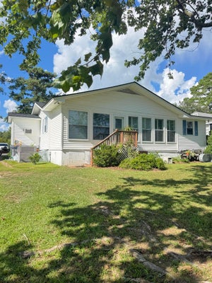 1665 TAW CAW DR, SUMMERTON, SC 29148 - Image 141889ebf9f03c3b74d8eec0b04df7b7/2373787329
