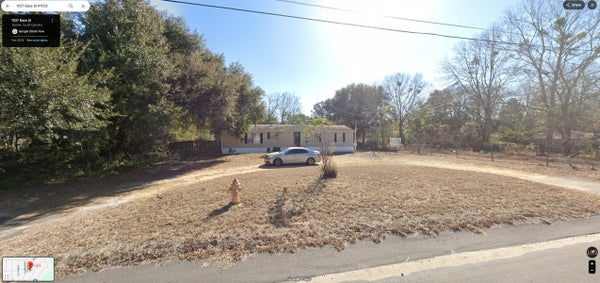 1027 BASS ST, SUMTER, SC 29150 - Image 3439eaefef62a05e6d83cc74542e636e/322799049