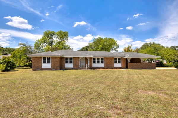 121 LESESNE DR, SUMTER, SC 29150 - Image bdbf2ba4ce662679b745b092e34dff8e/1803513895