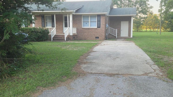 745 LYNCHBURG HWY, LYNCHBURG, SC 29080 - Image c7c215d07a24e79b1fcaebef0fa84c14/689457200