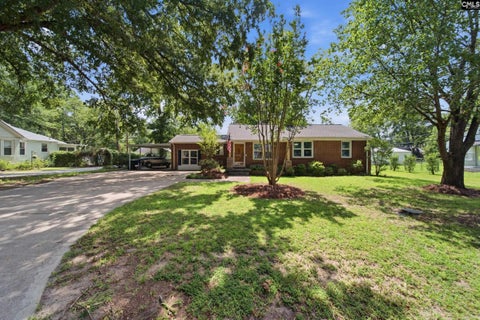 Photo of 820 Brandon Avenue, Columbia, SC 29209 (MLS # 640933)