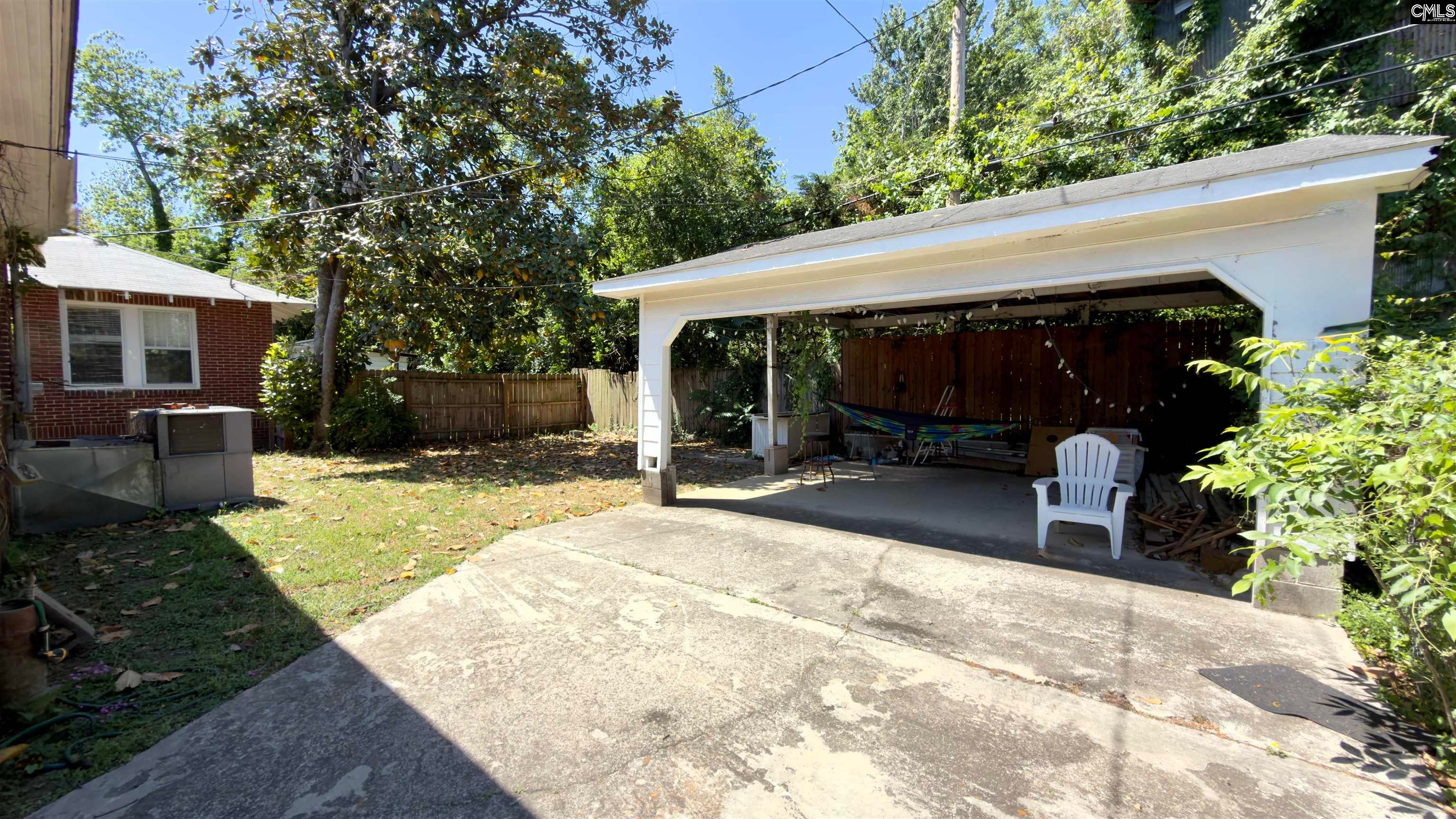 1105 Kinard Court