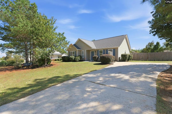 132 SANDY CREEK CT, GASTON, SC 29053 - Image 03d81872e2fd19817ee6d46bb0cf3ccf/1404815326