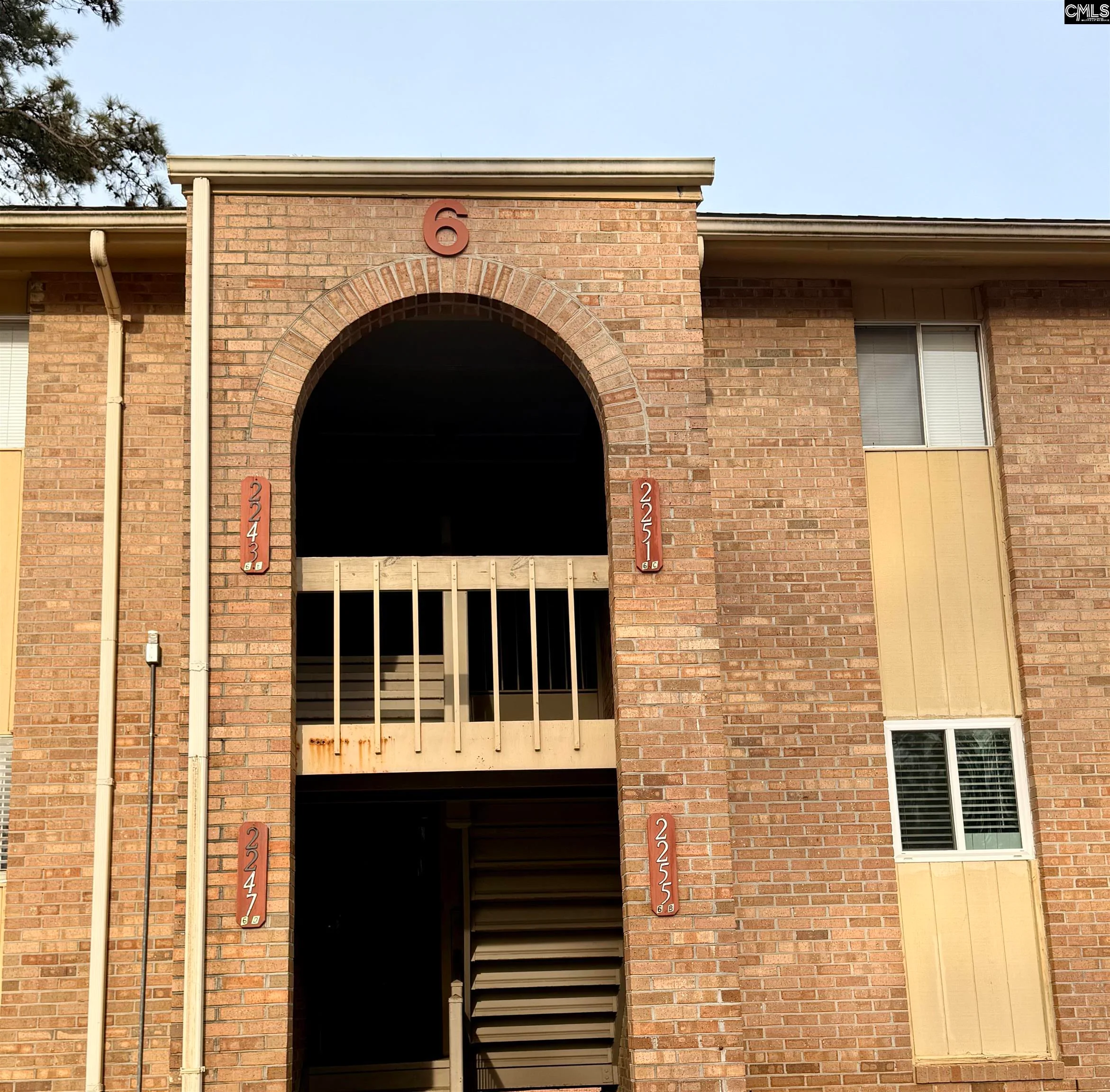 2251 Hillcrest Avenue Unit 6C