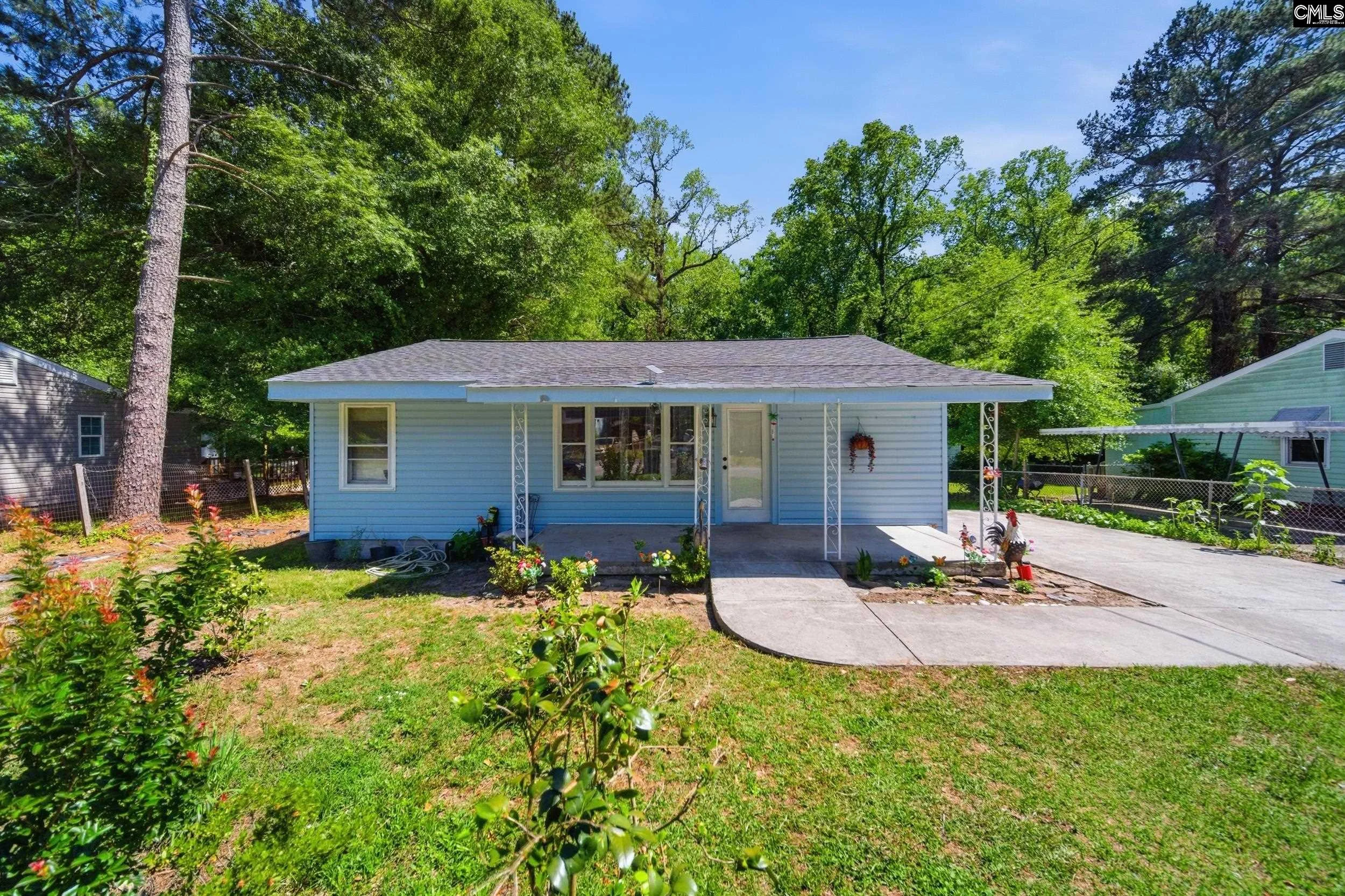 160 Whiteside Circle