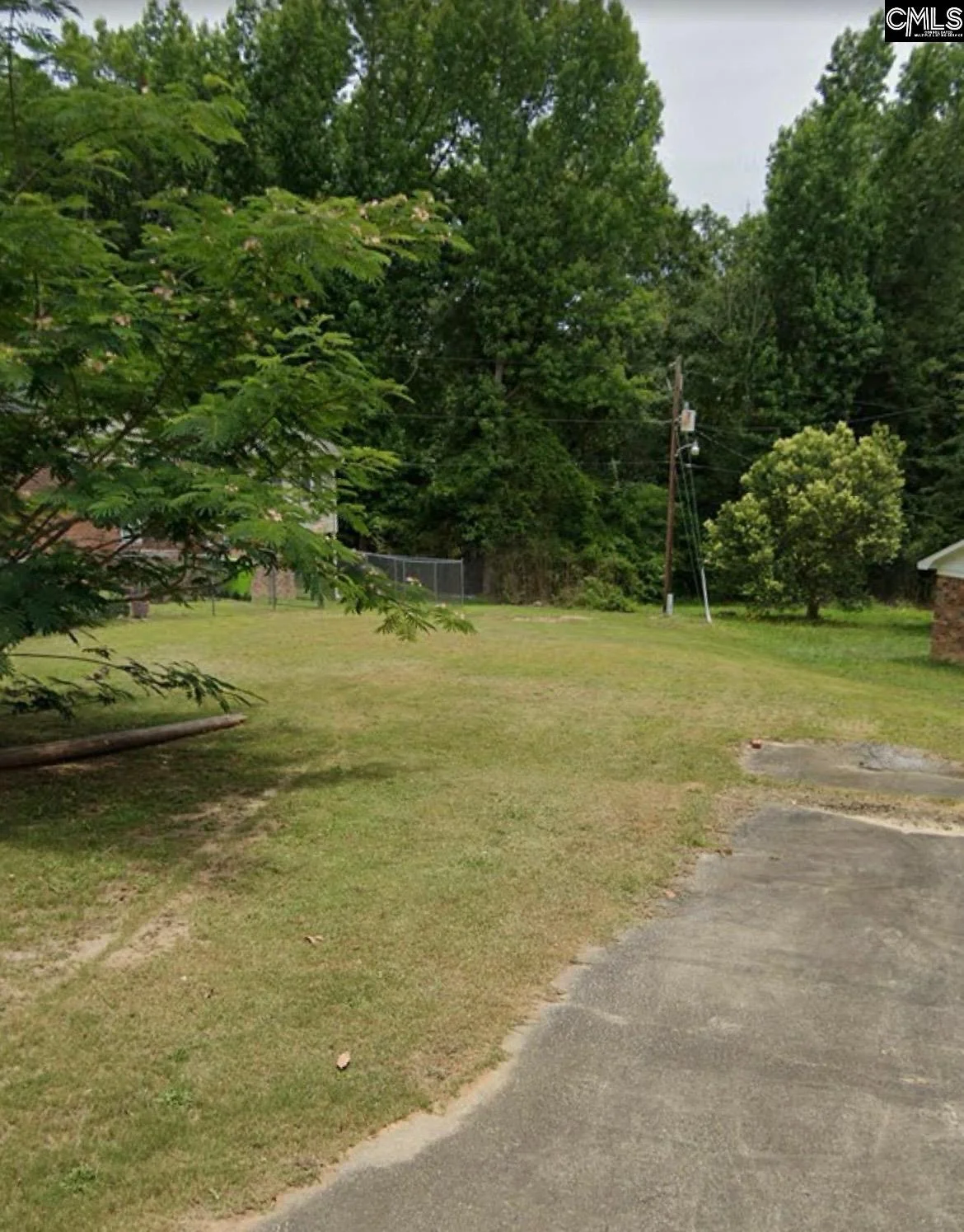 924 Slash Pine Lane
