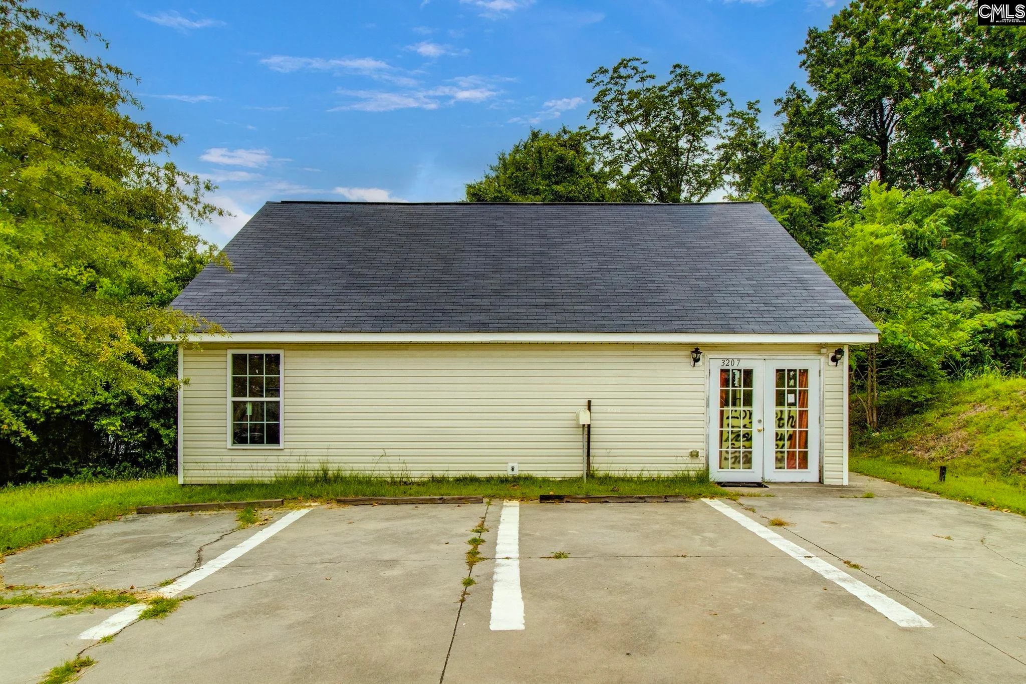 3207 Piedmont Avenue