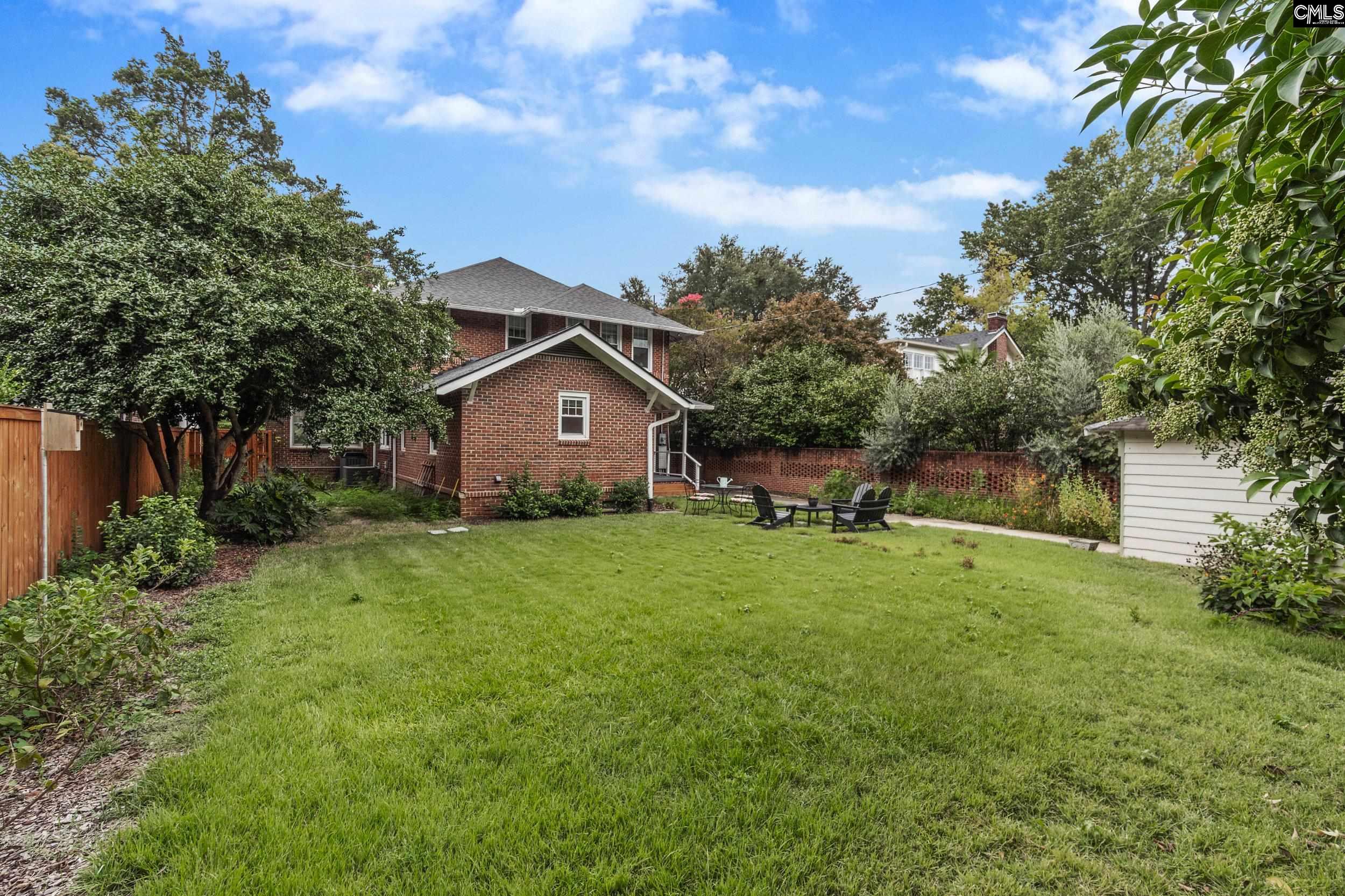 Columbia, South Carolina 29205, United States, 4 Bedrooms Bedrooms, ,4 BathroomsBathrooms,Residential,Pending,37368