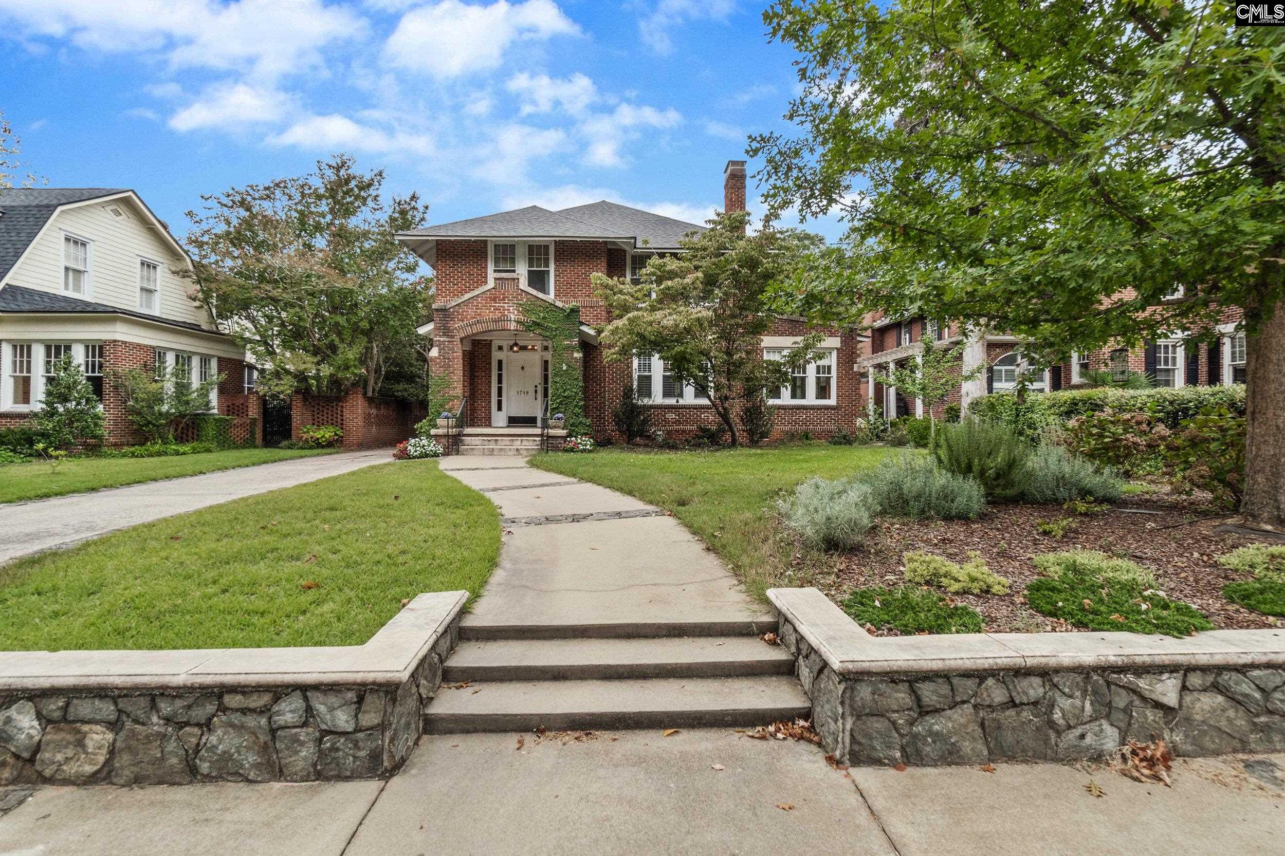 Columbia, South Carolina 29205, United States, 4 Bedrooms Bedrooms, ,4 BathroomsBathrooms,Residential,Pending,37368