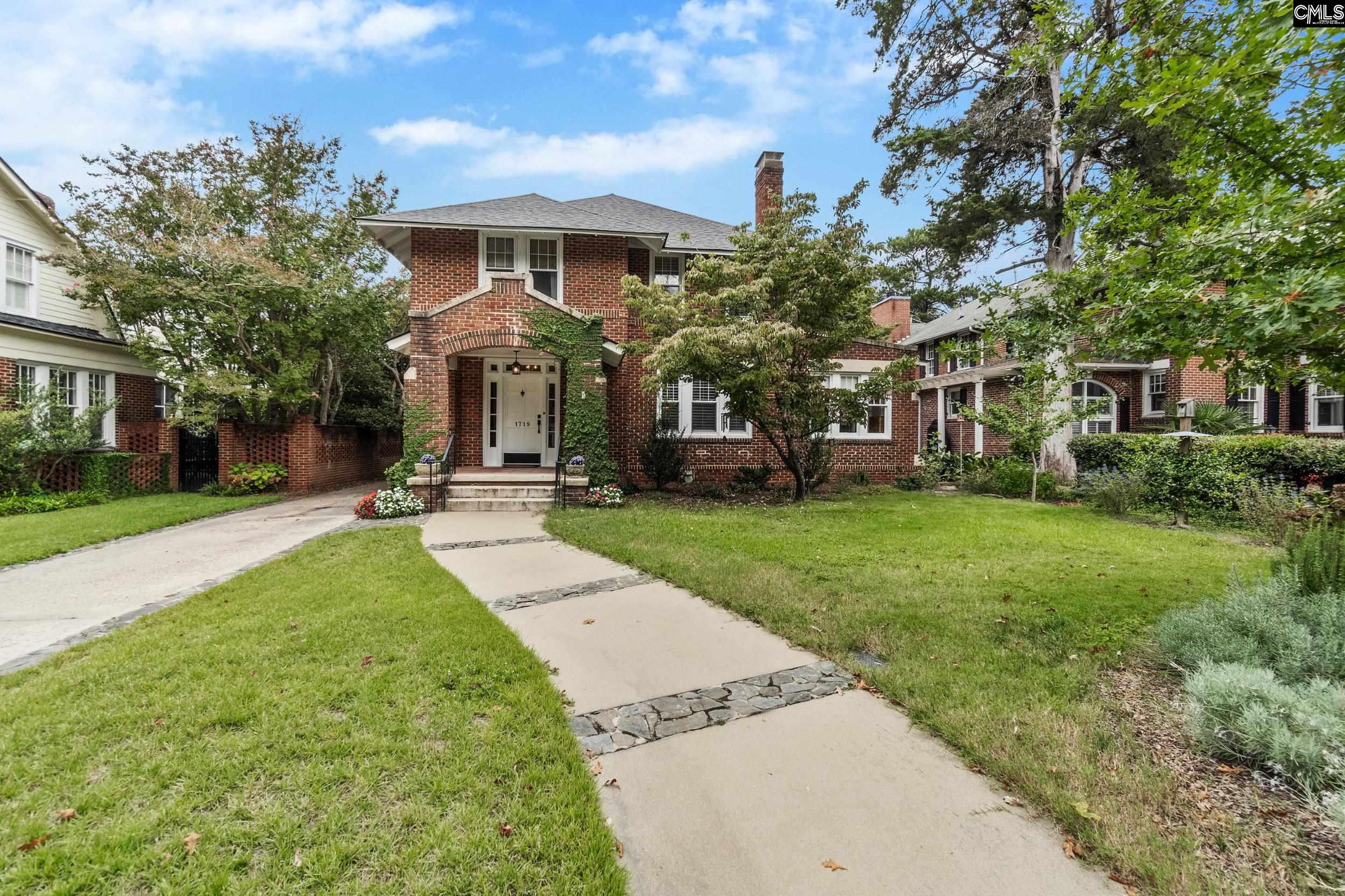 Columbia, South Carolina 29205, United States, 4 Bedrooms Bedrooms, ,4 BathroomsBathrooms,Residential,Pending,37368