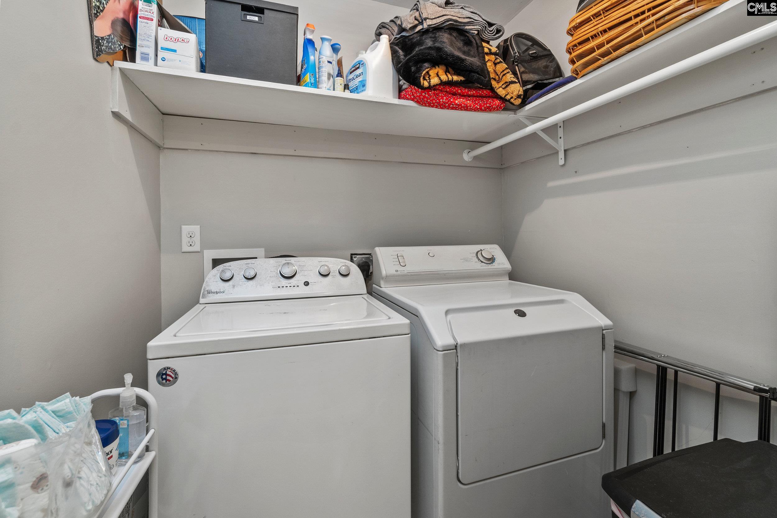 Columbia, South Carolina 29205, United States, 4 Bedrooms Bedrooms, ,4 BathroomsBathrooms,Residential,Pending,37368