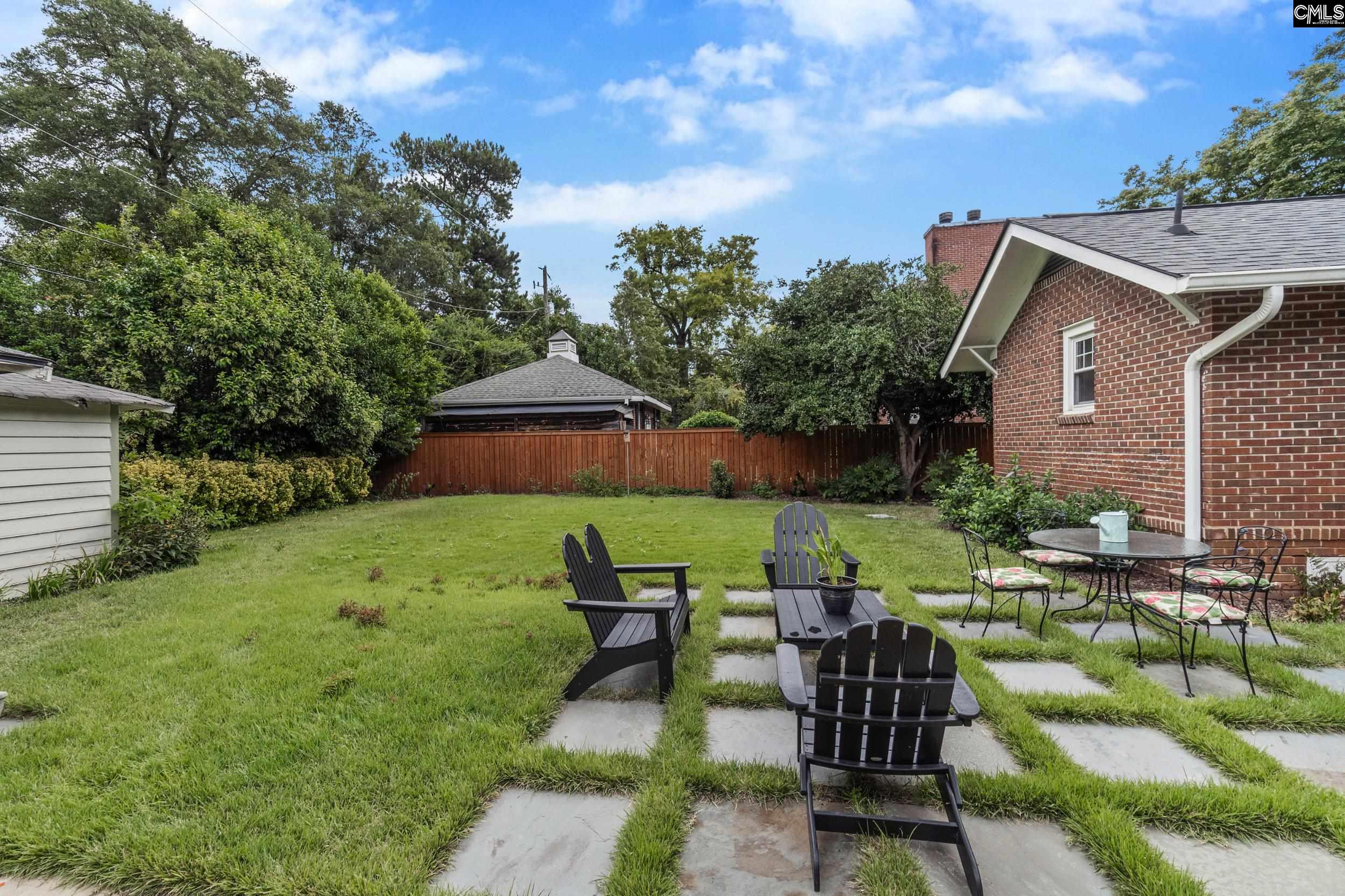 Columbia, South Carolina 29205, United States, 4 Bedrooms Bedrooms, ,4 BathroomsBathrooms,Residential,Pending,37368