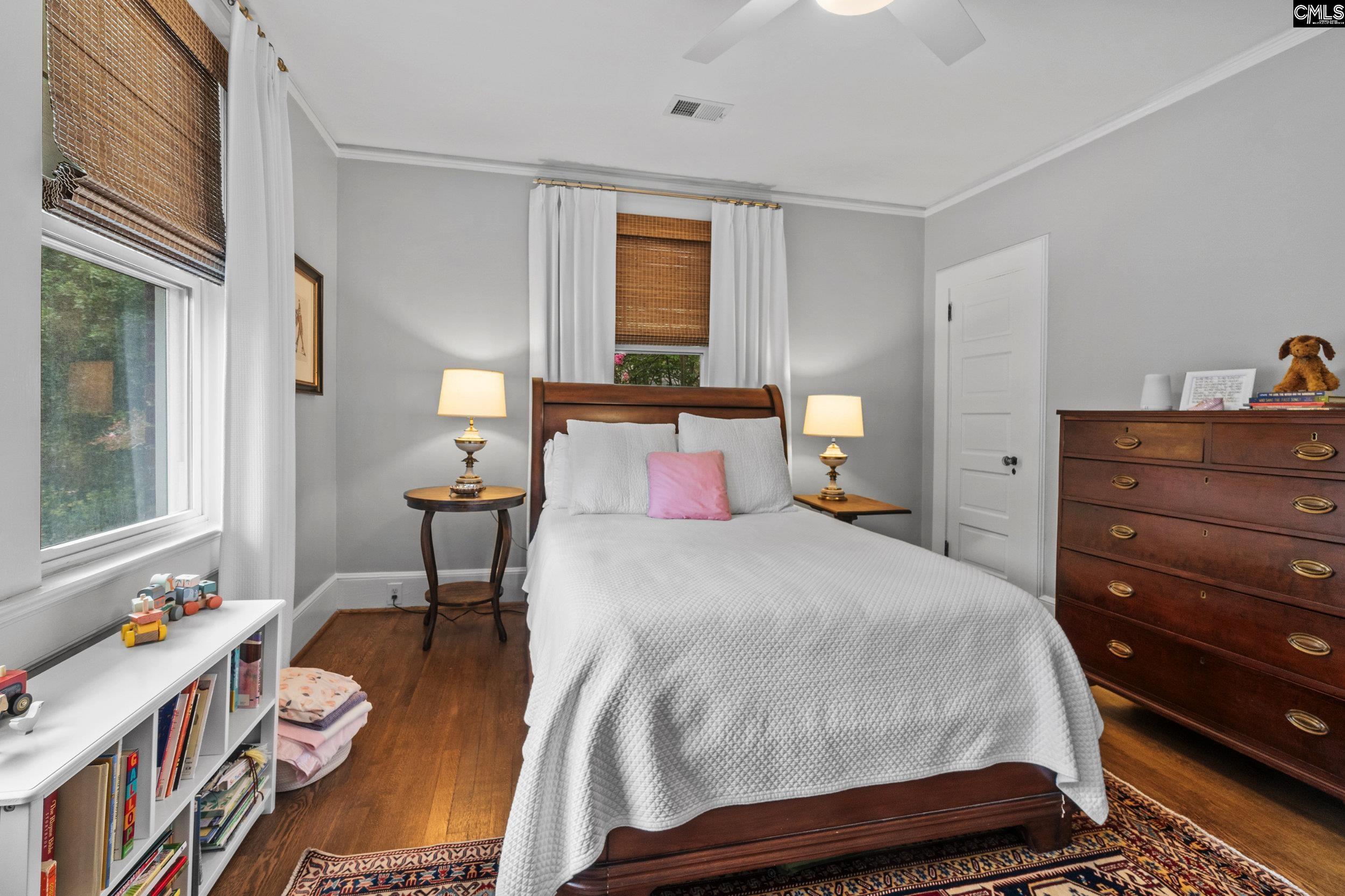 Columbia, South Carolina 29205, United States, 4 Bedrooms Bedrooms, ,4 BathroomsBathrooms,Residential,Pending,37368