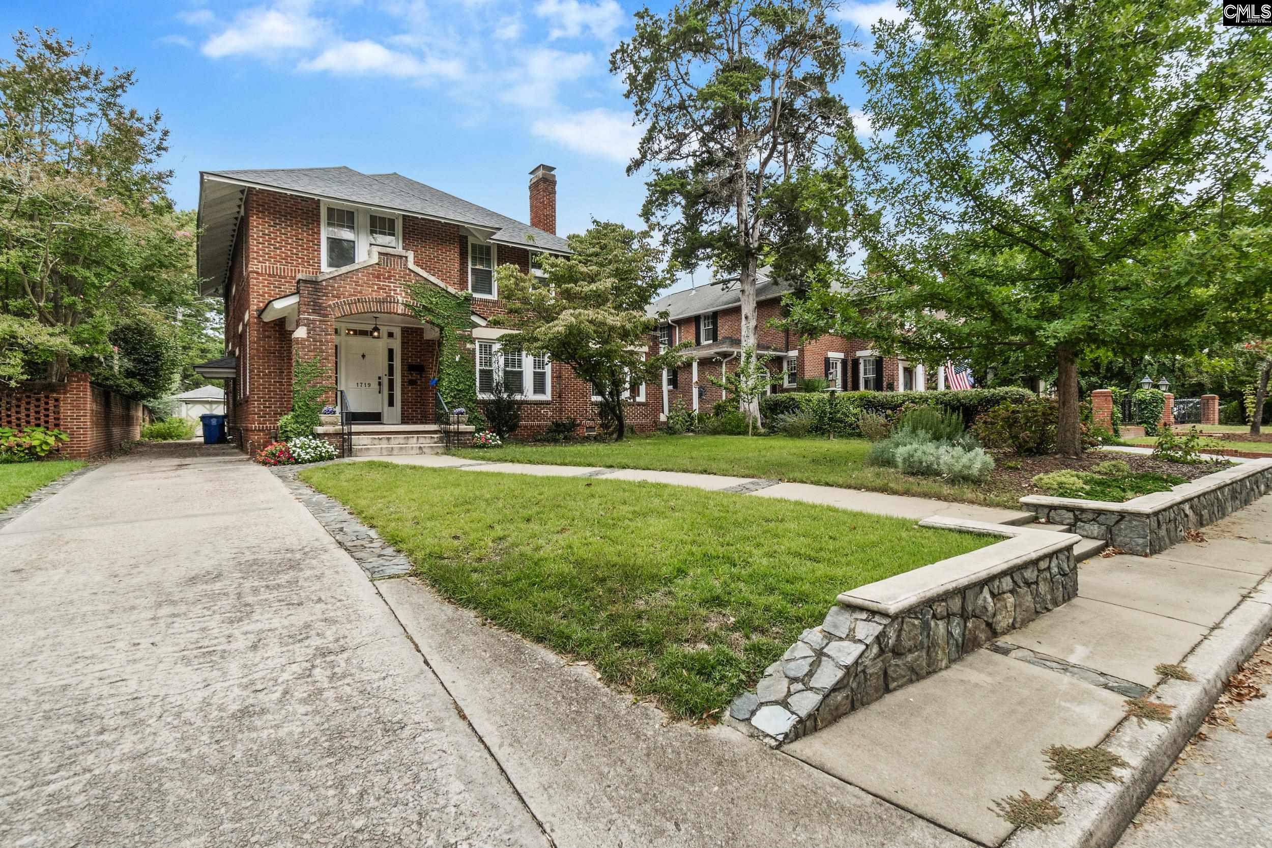 Columbia, South Carolina 29205, United States, 4 Bedrooms Bedrooms, ,4 BathroomsBathrooms,Residential,Pending,37368