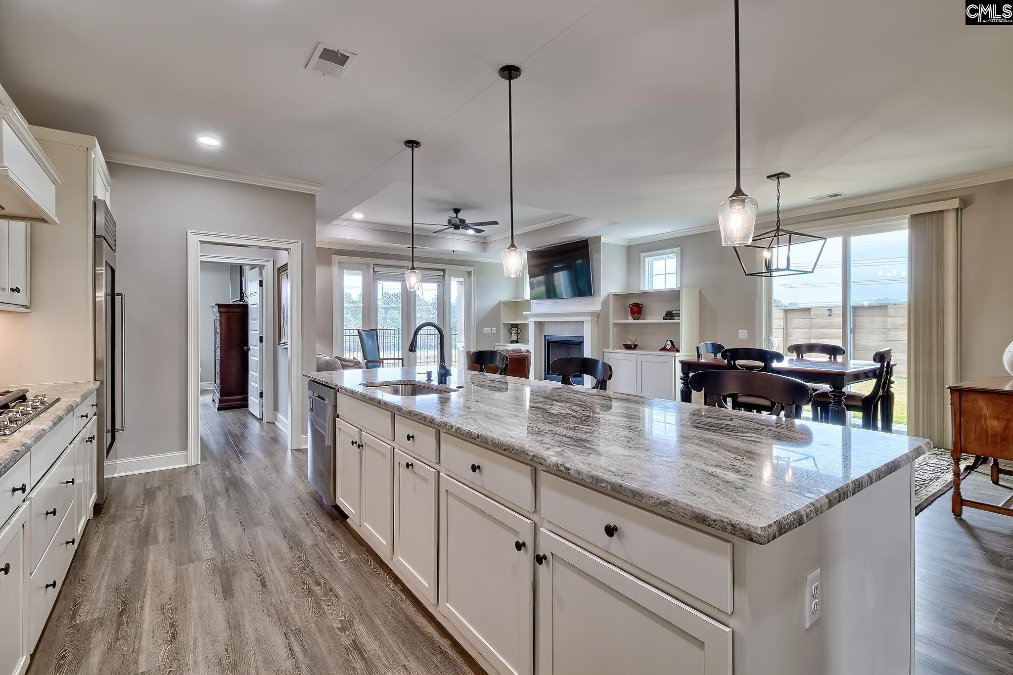 2358 High Bluff Loop