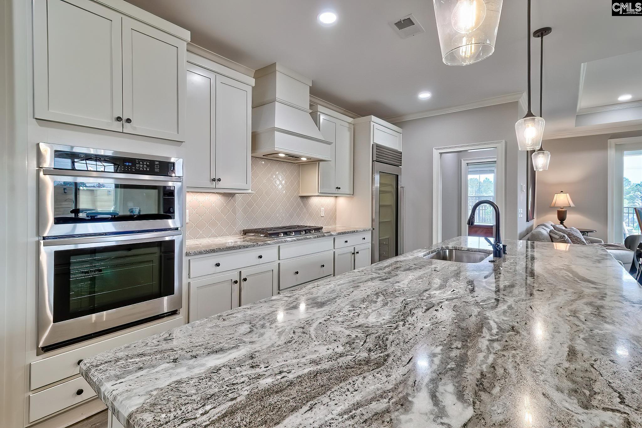 2358 High Bluff Loop