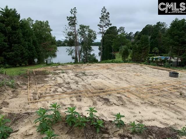 302 Aiken Hunt Circle