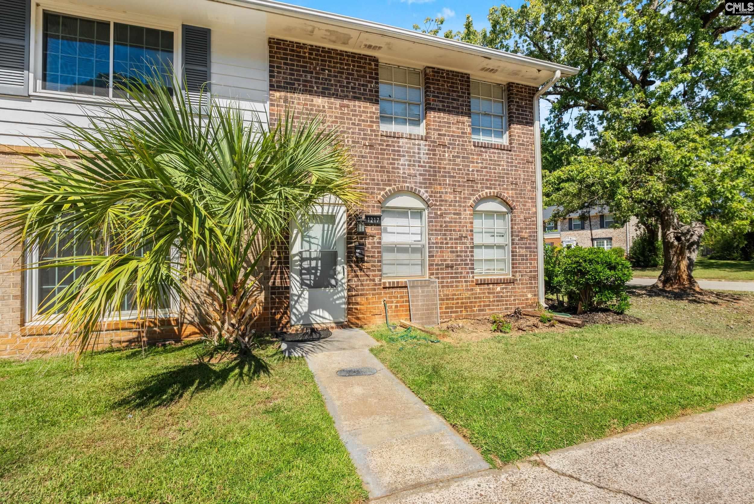 1217 Grove Park Lane