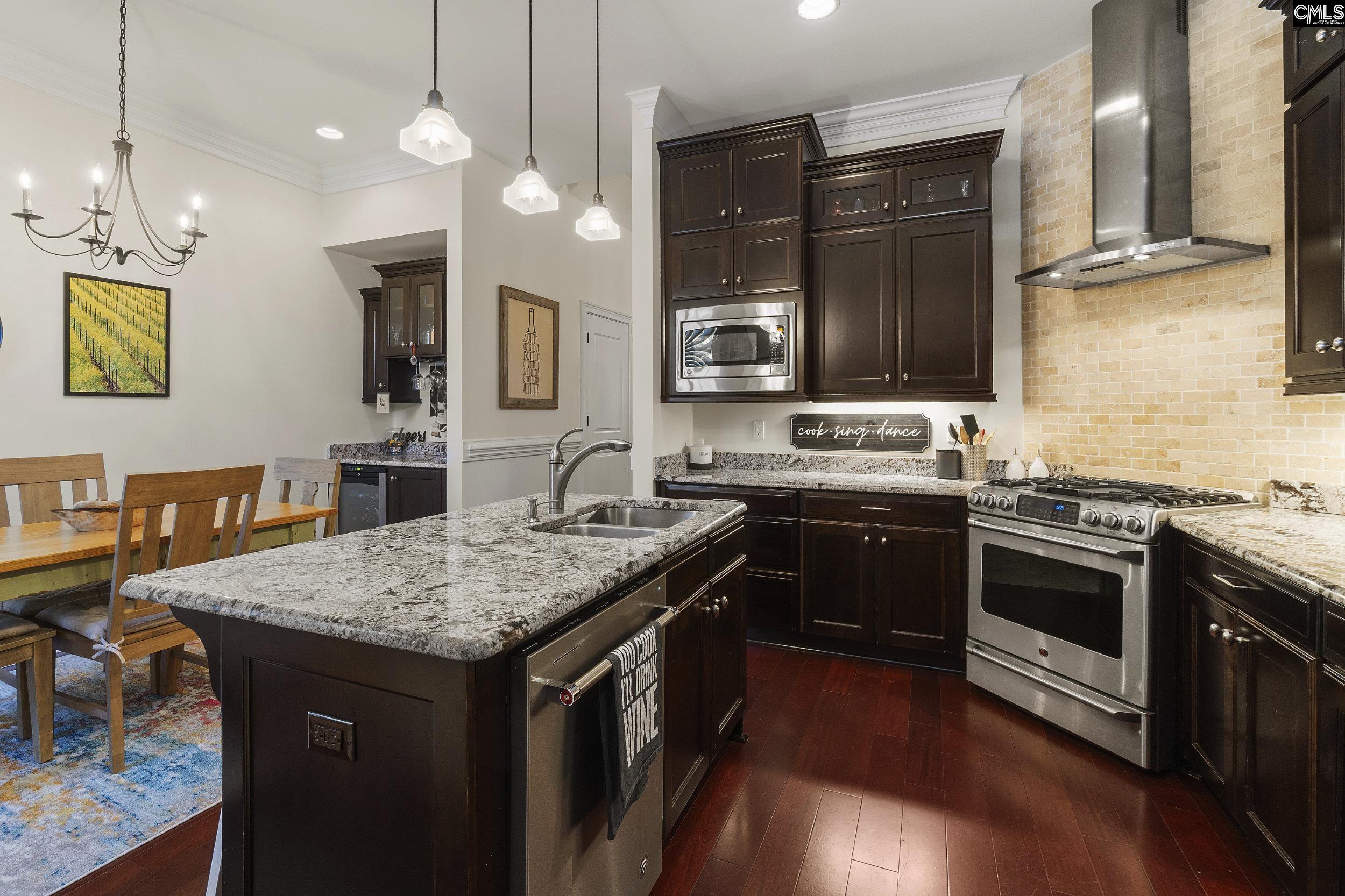 Columbia, South Carolina 29201, United States, 3 Bedrooms Bedrooms, ,3 BathroomsBathrooms,Residential,Active,236830