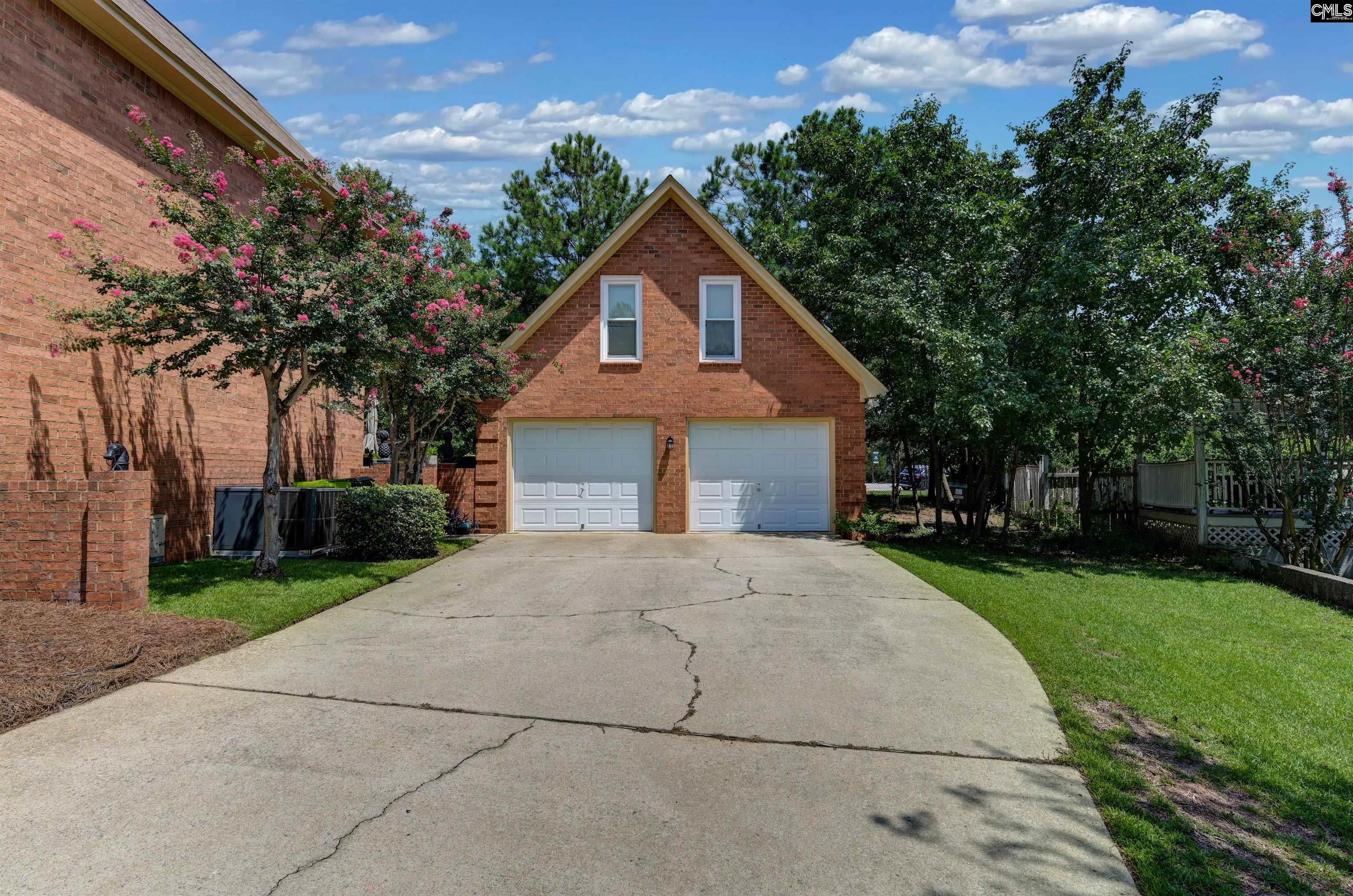 1003 Woodleaf Court - Photo 4