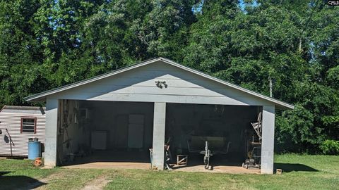 A home in Little Mountain