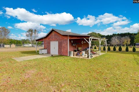 A home in Wedgefield