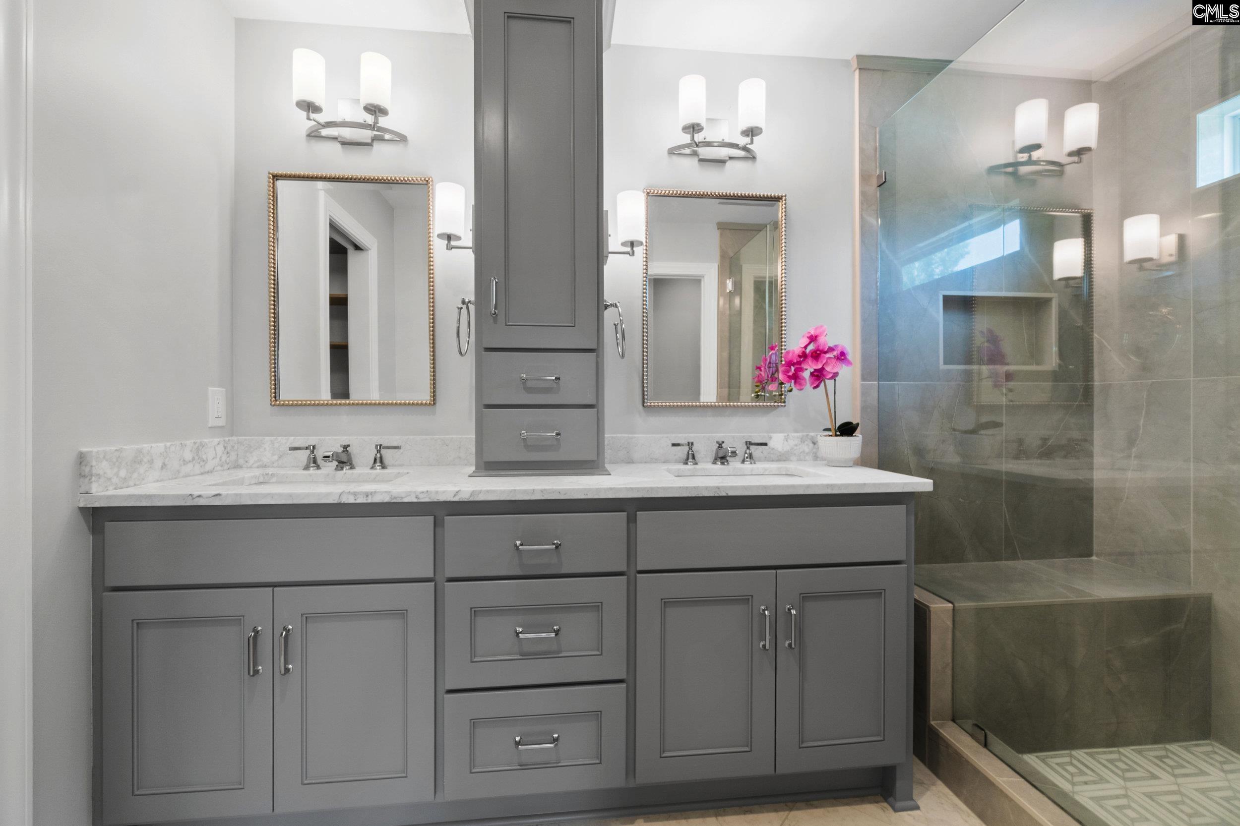 Columbia, South Carolina 29209, United States, 3 Bedrooms Bedrooms, ,3 BathroomsBathrooms,Residential,Pending,168227