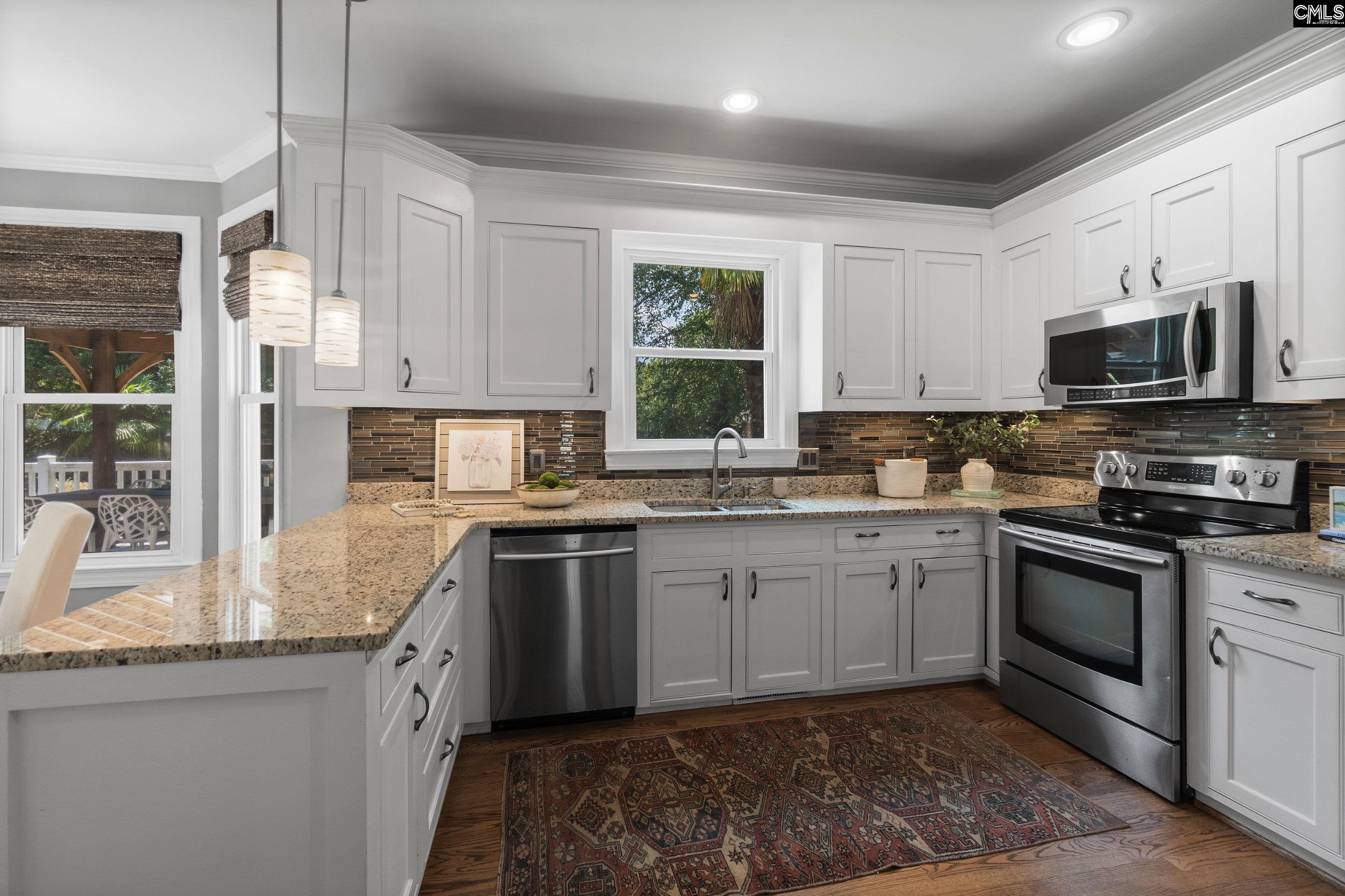 Columbia, South Carolina 29209, United States, 3 Bedrooms Bedrooms, ,3 BathroomsBathrooms,Residential,Pending,168227