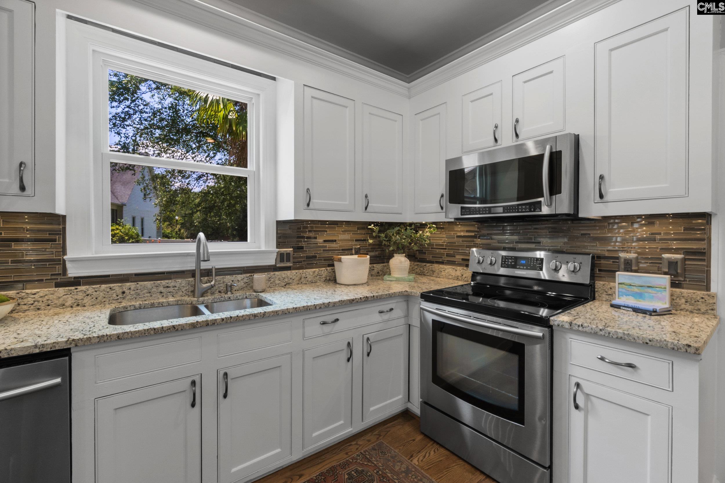 Columbia, South Carolina 29209, United States, 3 Bedrooms Bedrooms, ,3 BathroomsBathrooms,Residential,Pending,168227