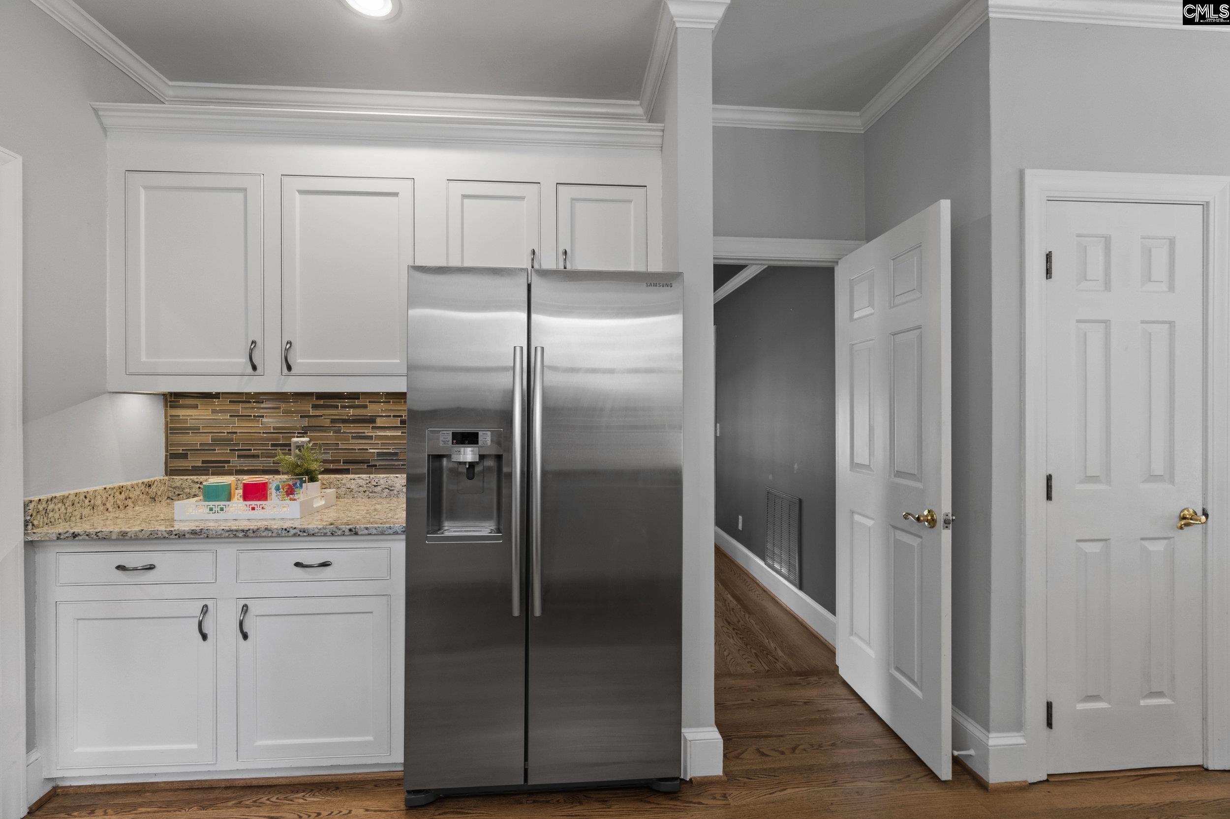 Columbia, South Carolina 29209, United States, 3 Bedrooms Bedrooms, ,3 BathroomsBathrooms,Residential,Pending,168227