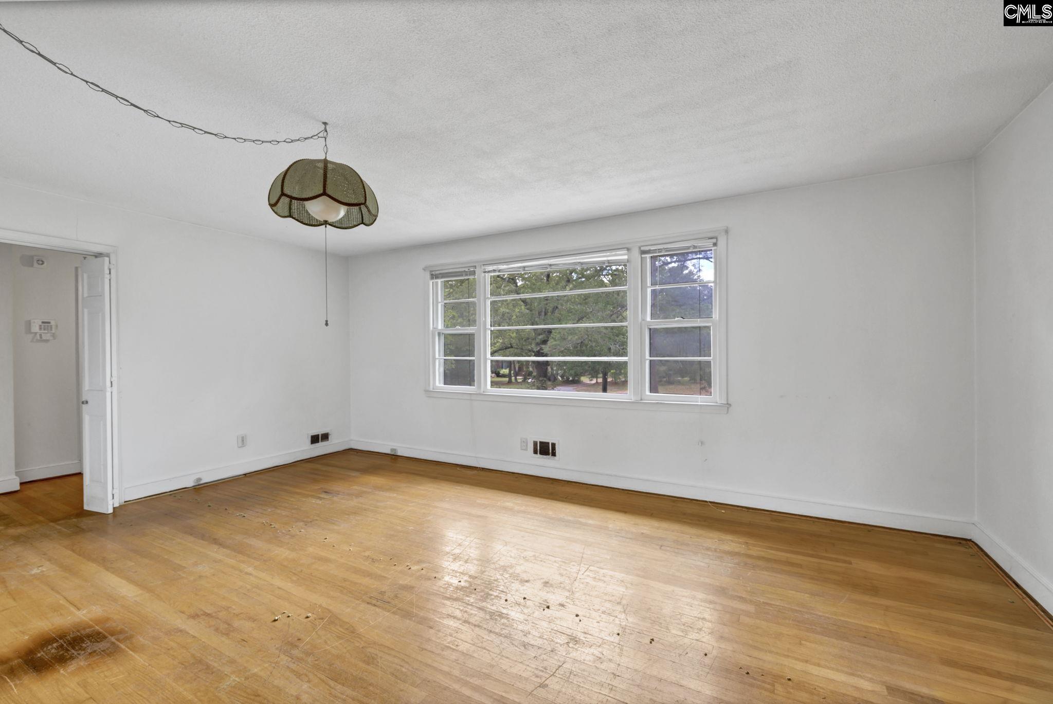 Columbia, South Carolina 29204, United States, 4 Bedrooms Bedrooms, ,3 BathroomsBathrooms,Residential,Pending,58826