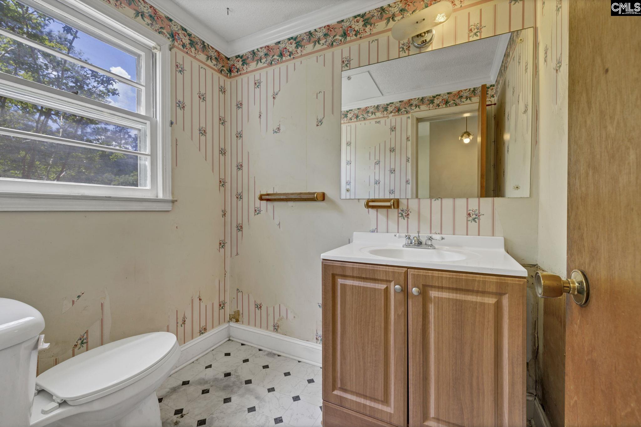 Columbia, South Carolina 29204, United States, 4 Bedrooms Bedrooms, ,3 BathroomsBathrooms,Residential,Pending,58826