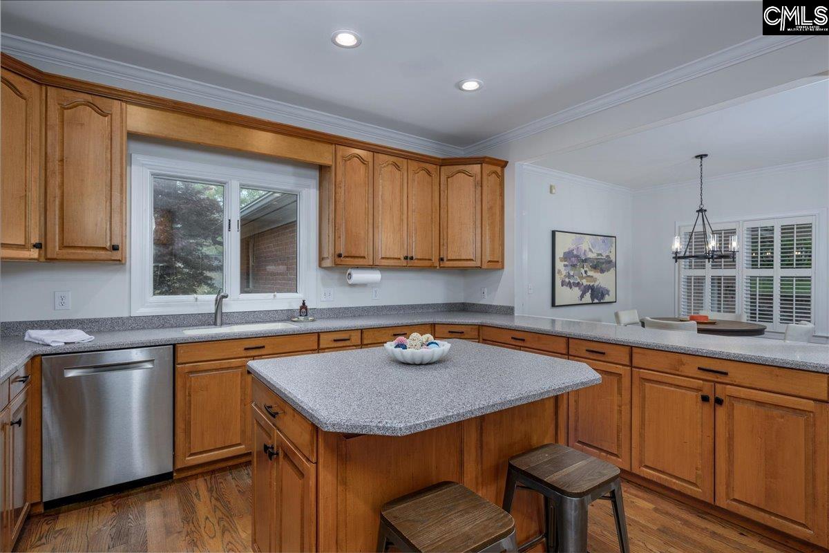 Columbia, South Carolina 29209, United States, 7 Bedrooms Bedrooms, ,5 BathroomsBathrooms,Residential,Active,38439