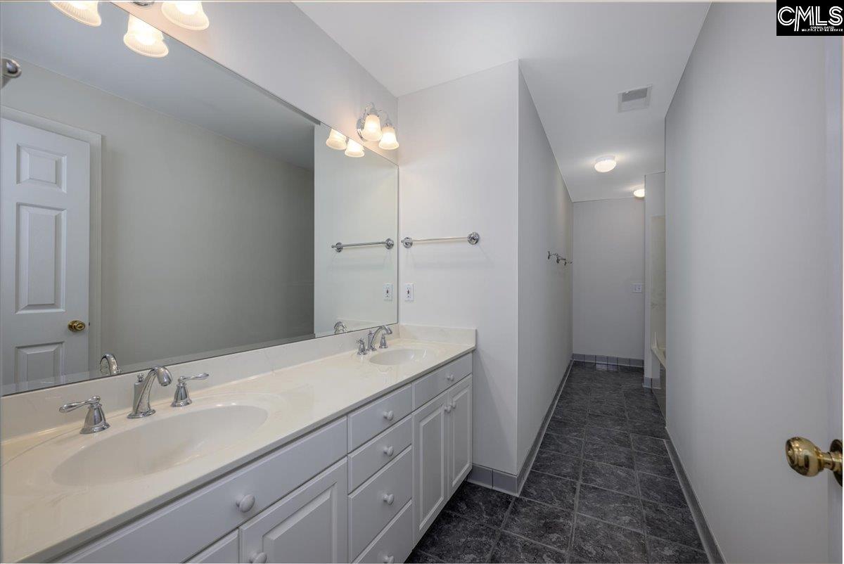 Columbia, South Carolina 29209, United States, 7 Bedrooms Bedrooms, ,5 BathroomsBathrooms,Residential,Active,38439