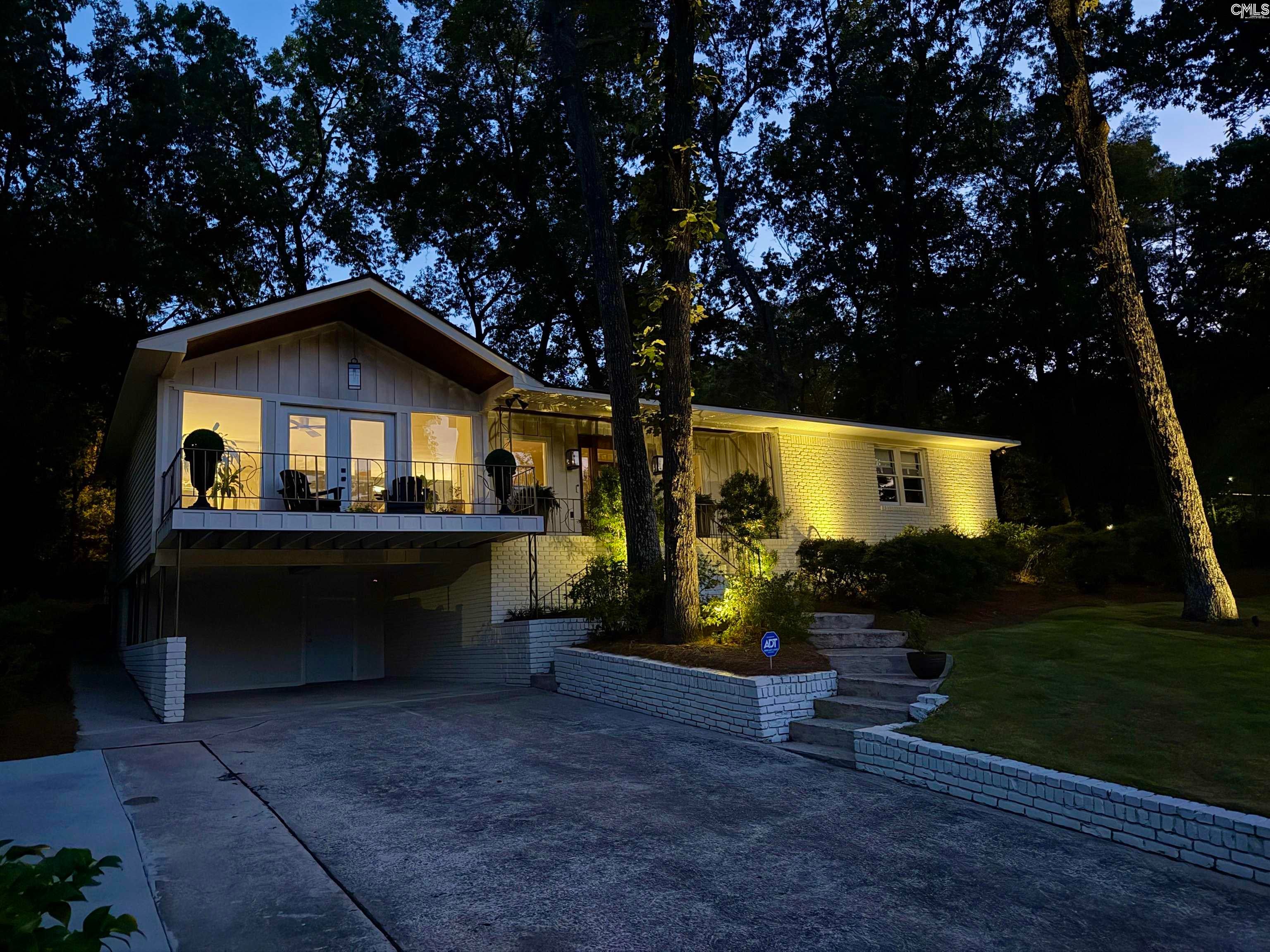 3848 Edinburgh Road