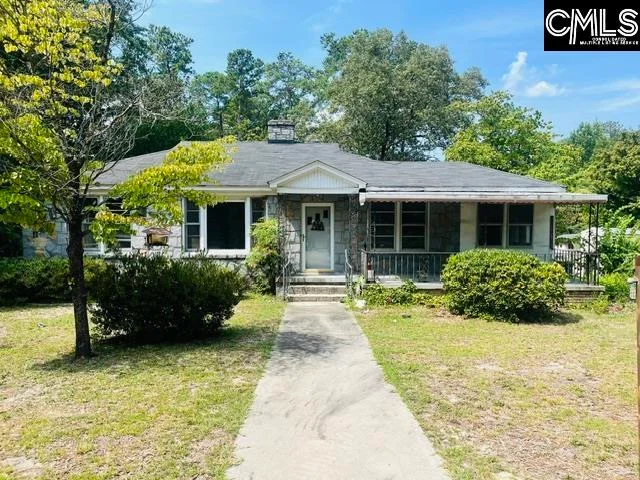 215 Greenwood Road