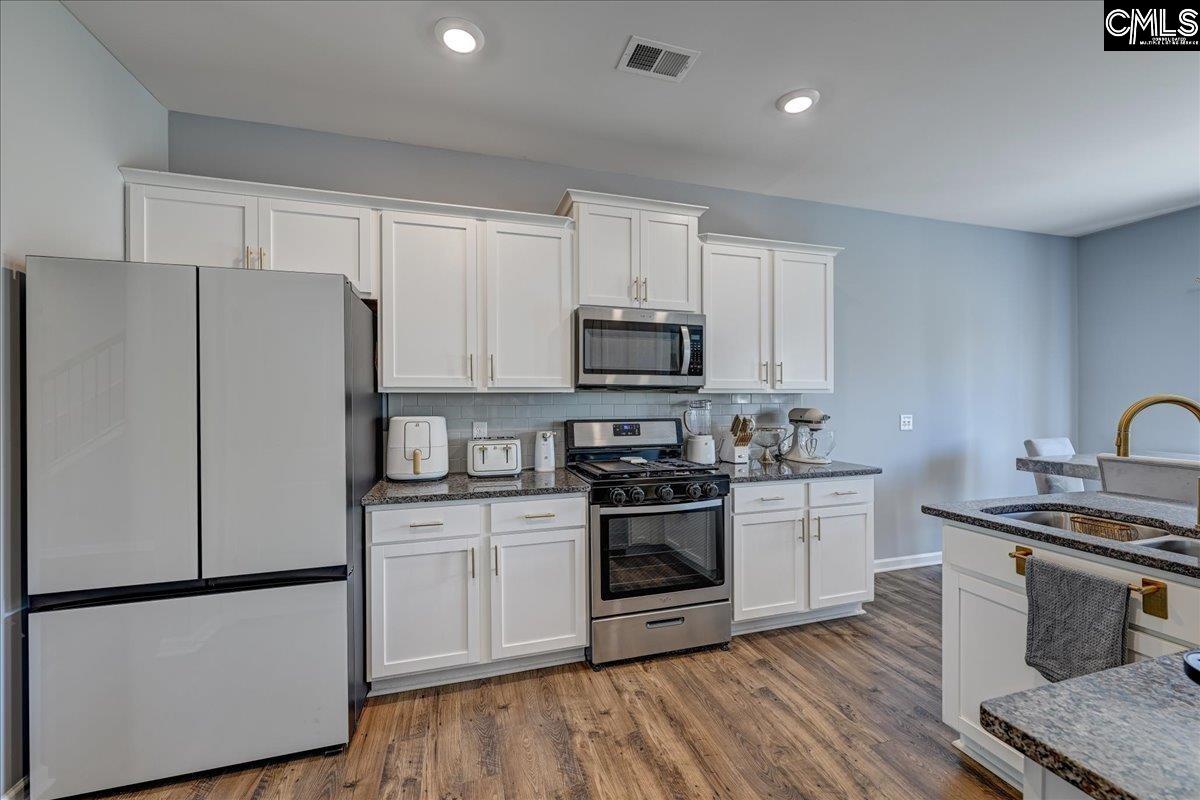 Lexington, South Carolina 29072, United States, 5 Bedrooms Bedrooms, ,3 BathroomsBathrooms,Residential,Active,106549