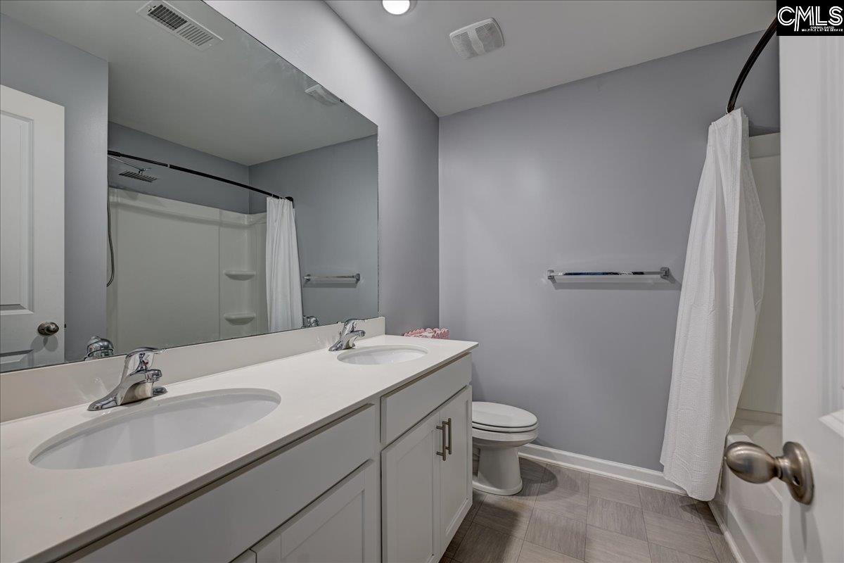 Lexington, South Carolina 29072, United States, 5 Bedrooms Bedrooms, ,3 BathroomsBathrooms,Residential,Active,106549